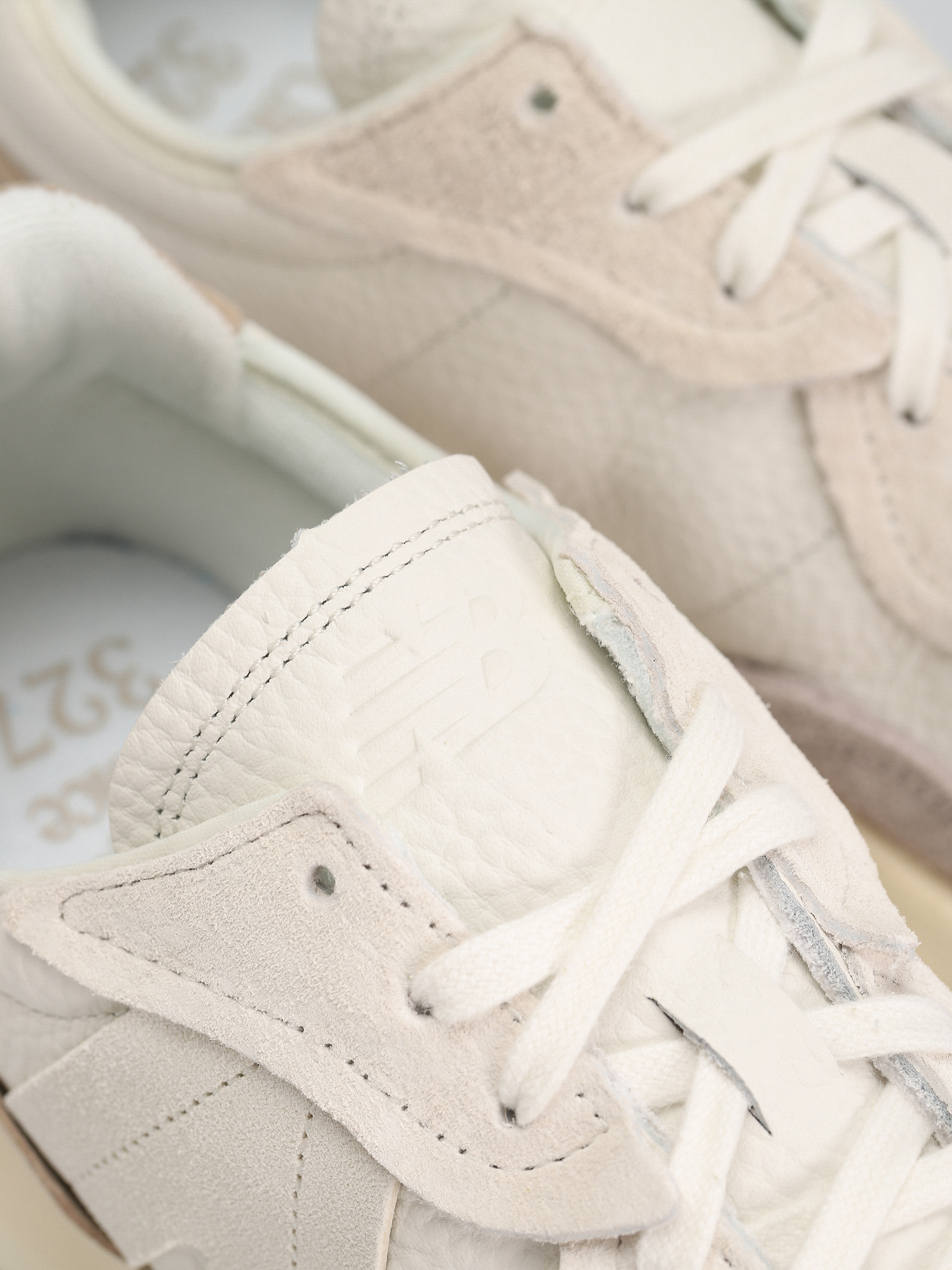 Topánky New Balance 327 (sea salt brown)