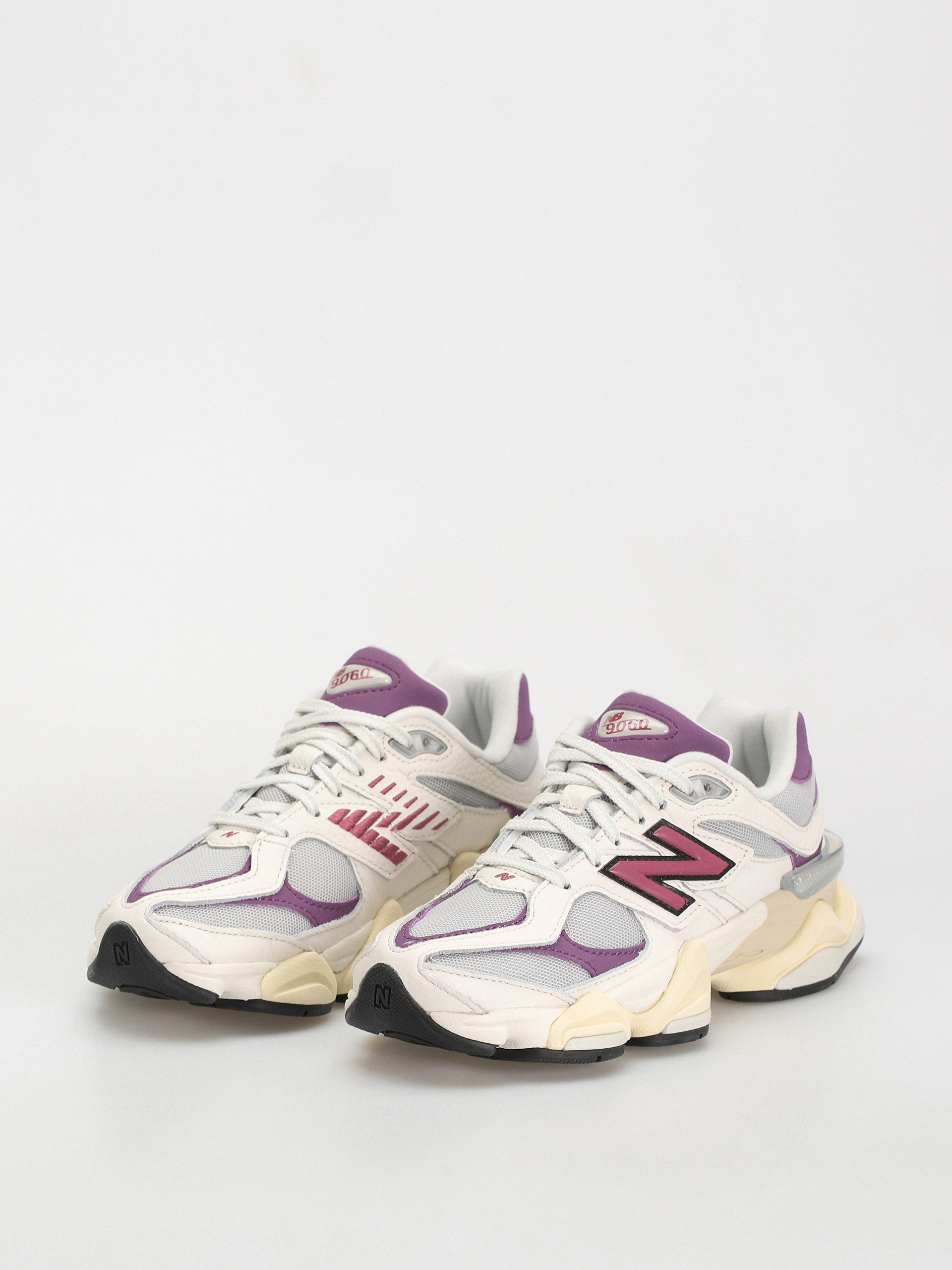 Topánky New Balance 9060 (sea salt purple)