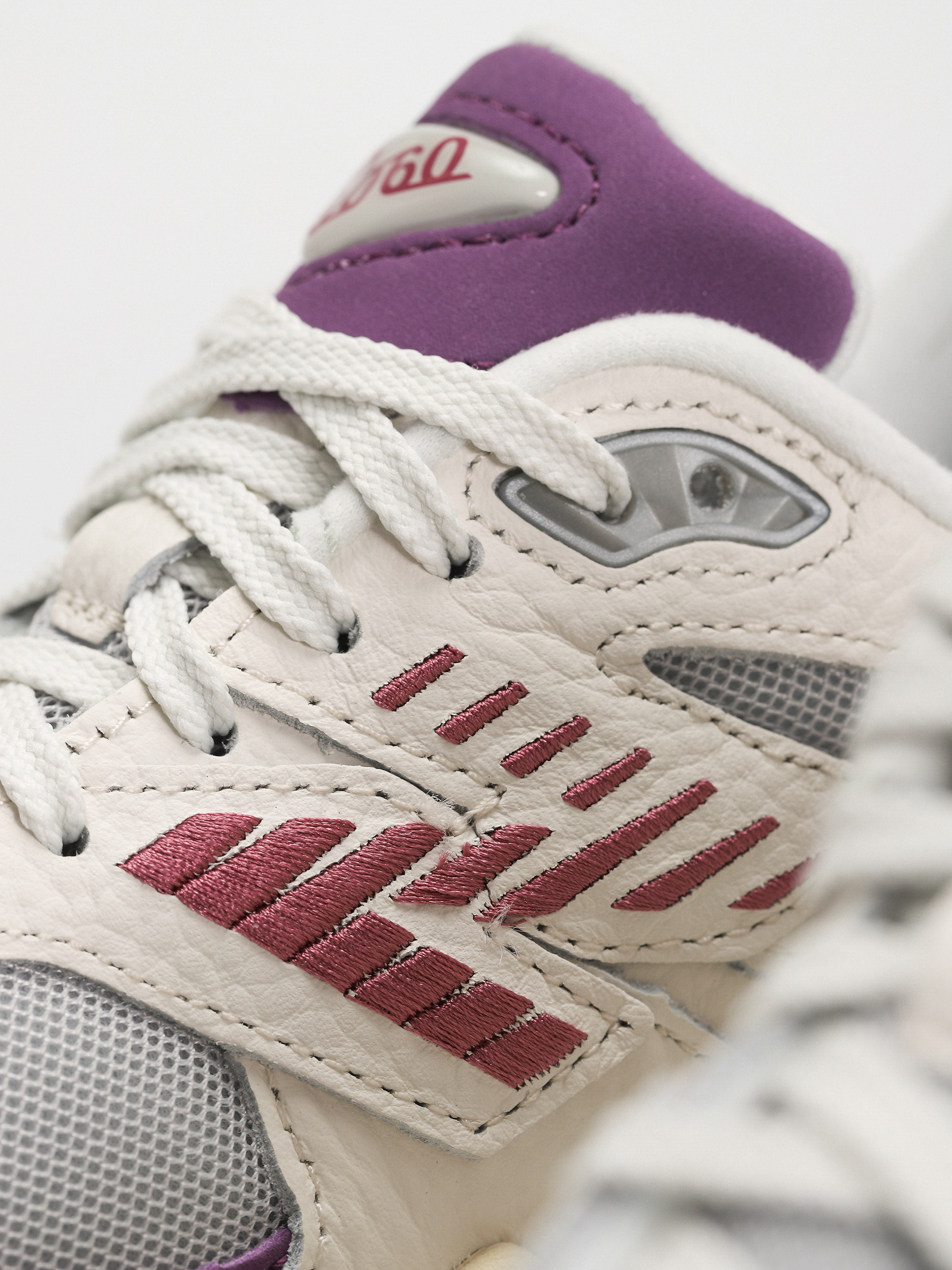 Topánky New Balance 9060 (sea salt purple)