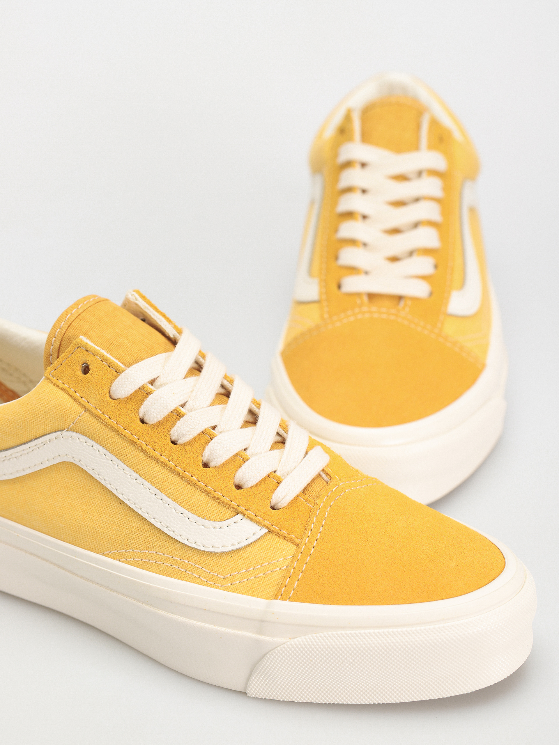 Topánky Vans Old Skool 36 (salt wash yellow/multi)