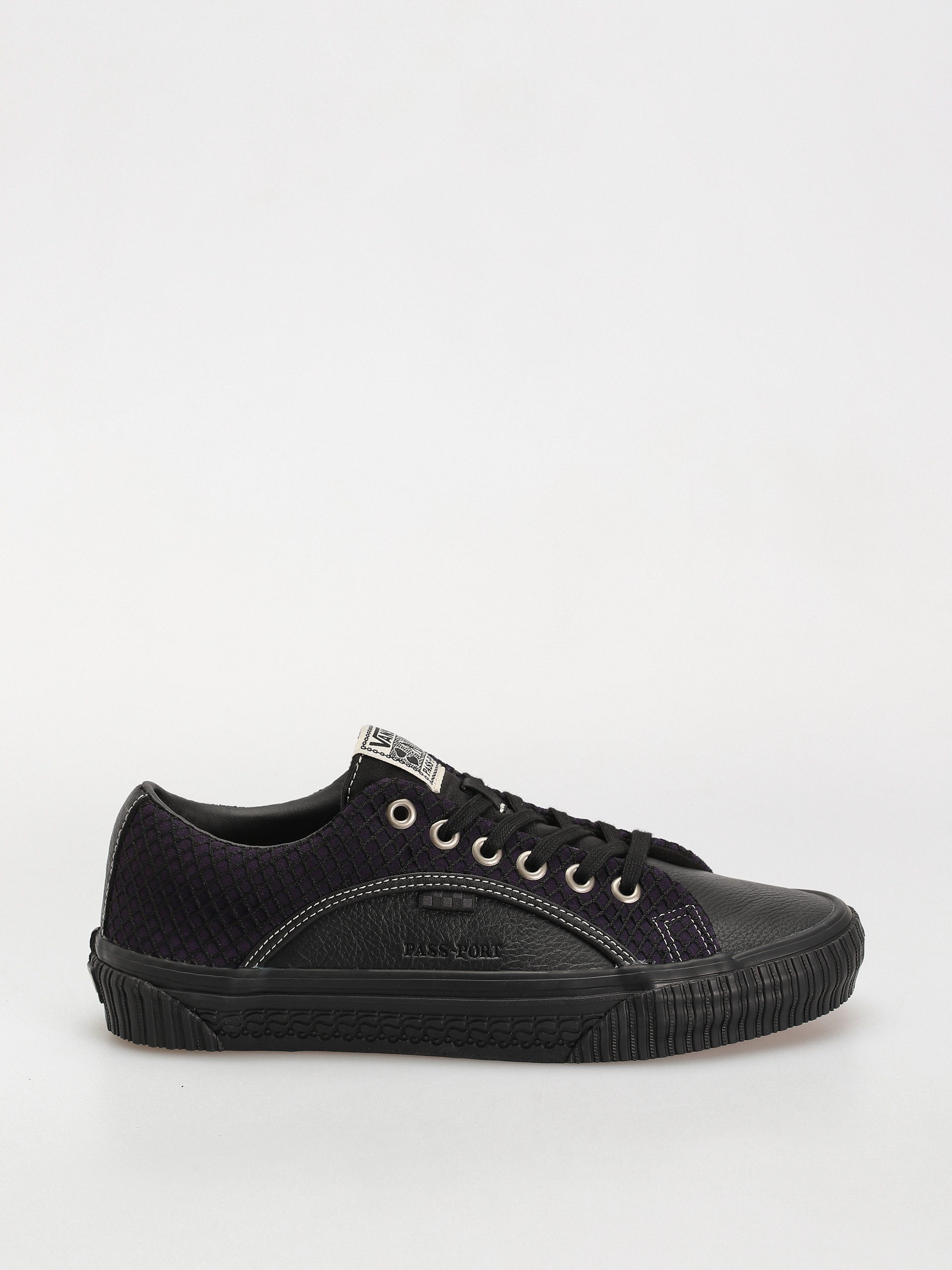 Topánky Vans X Pass Port Skate Lampin (pass-port black/purple)