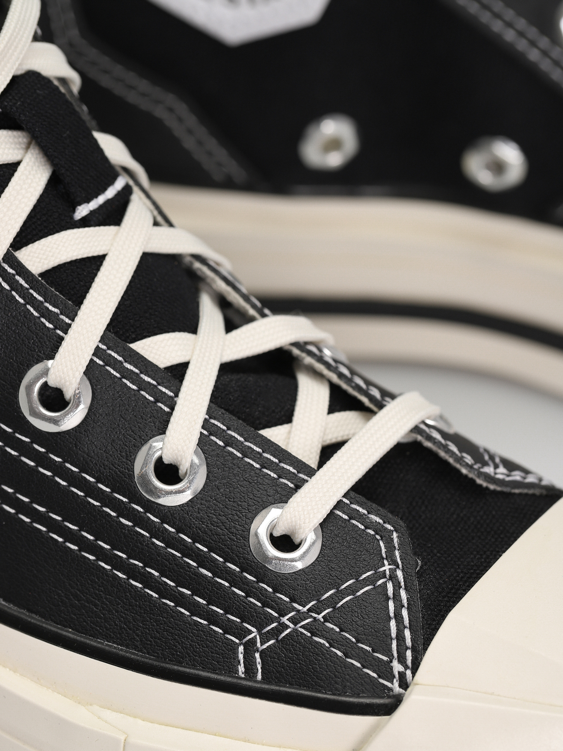 Tenisky Converse Chuck 70 De Luxe Squared Hi (black)