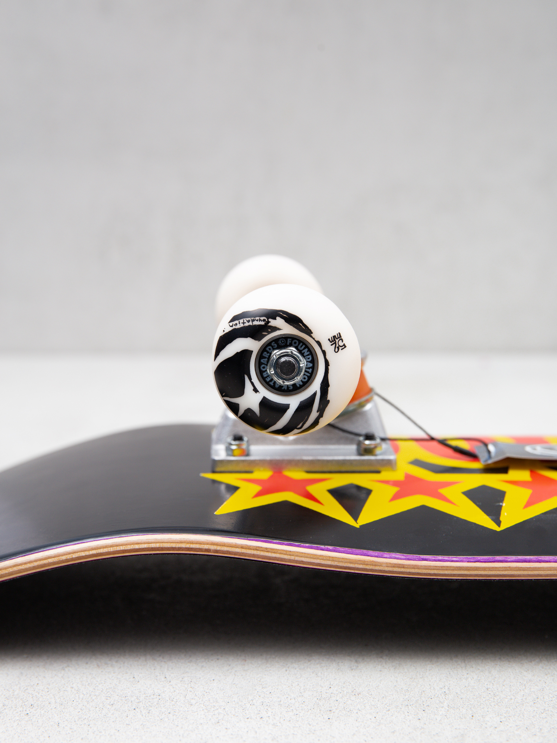 Skateboard Foundation Star (black)