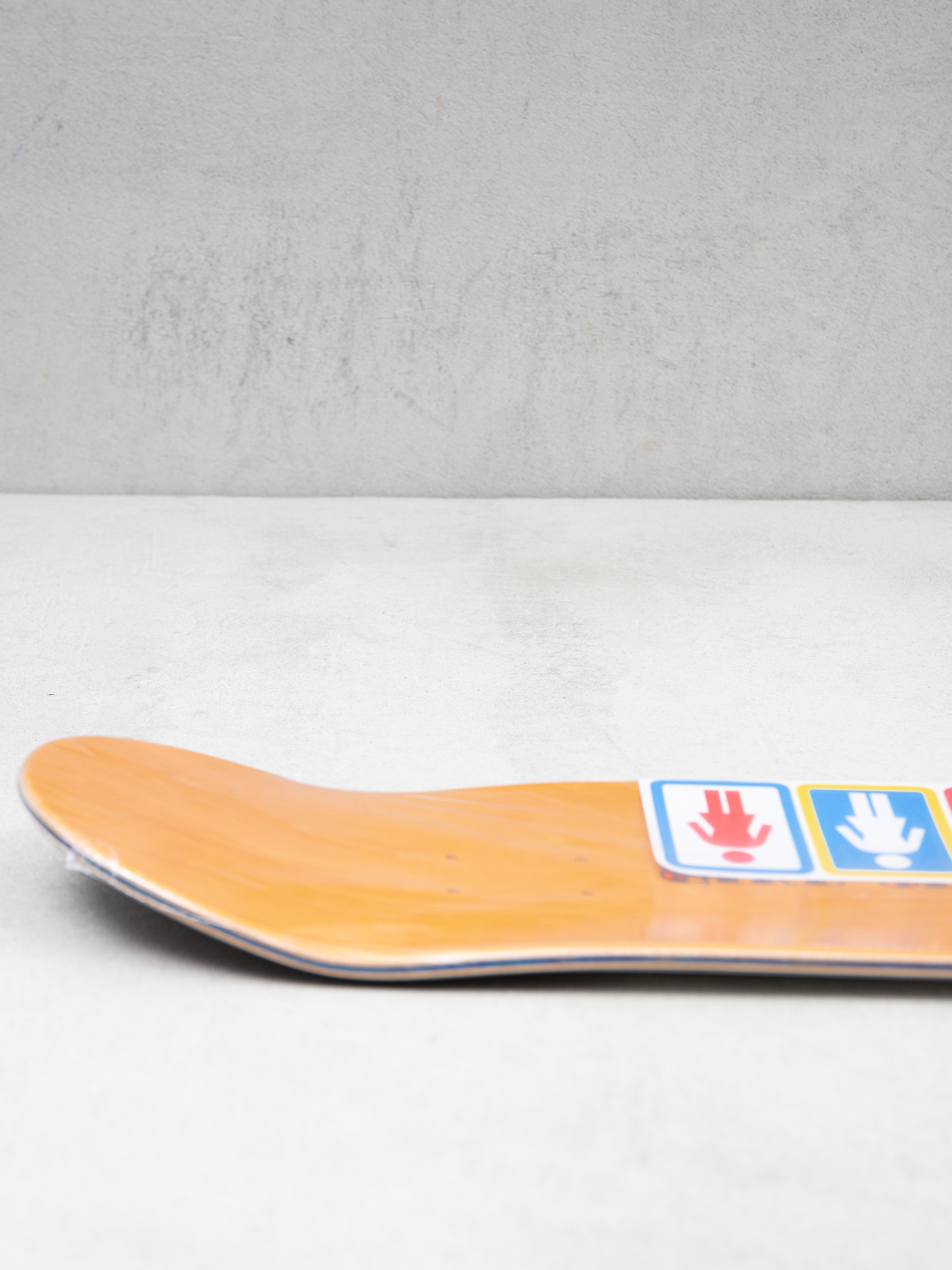 Doska Girl Skateboard Gass Mans Ruin (white/black/yellow)