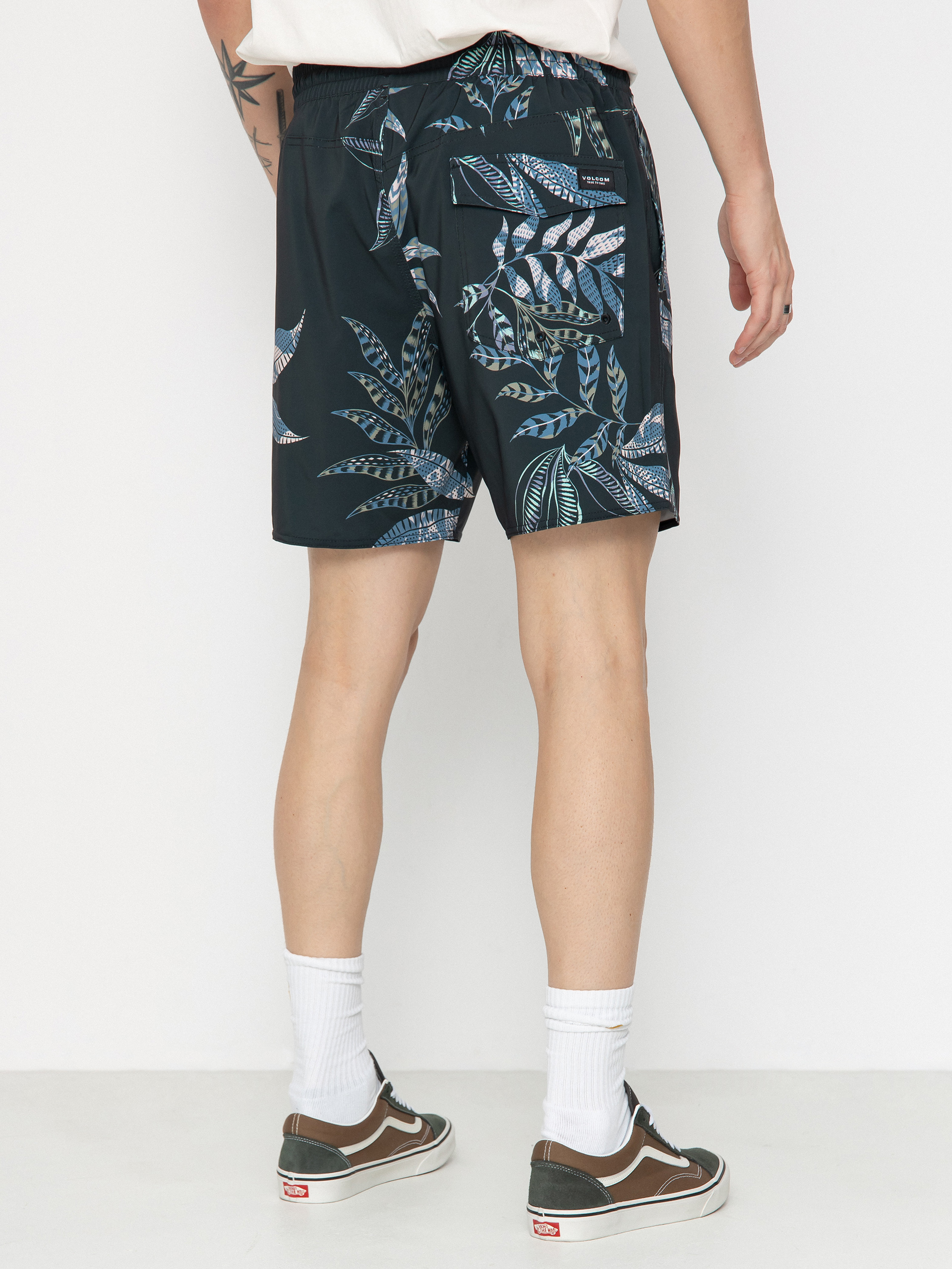 Kraťasy Volcom Baffle 17 (black)