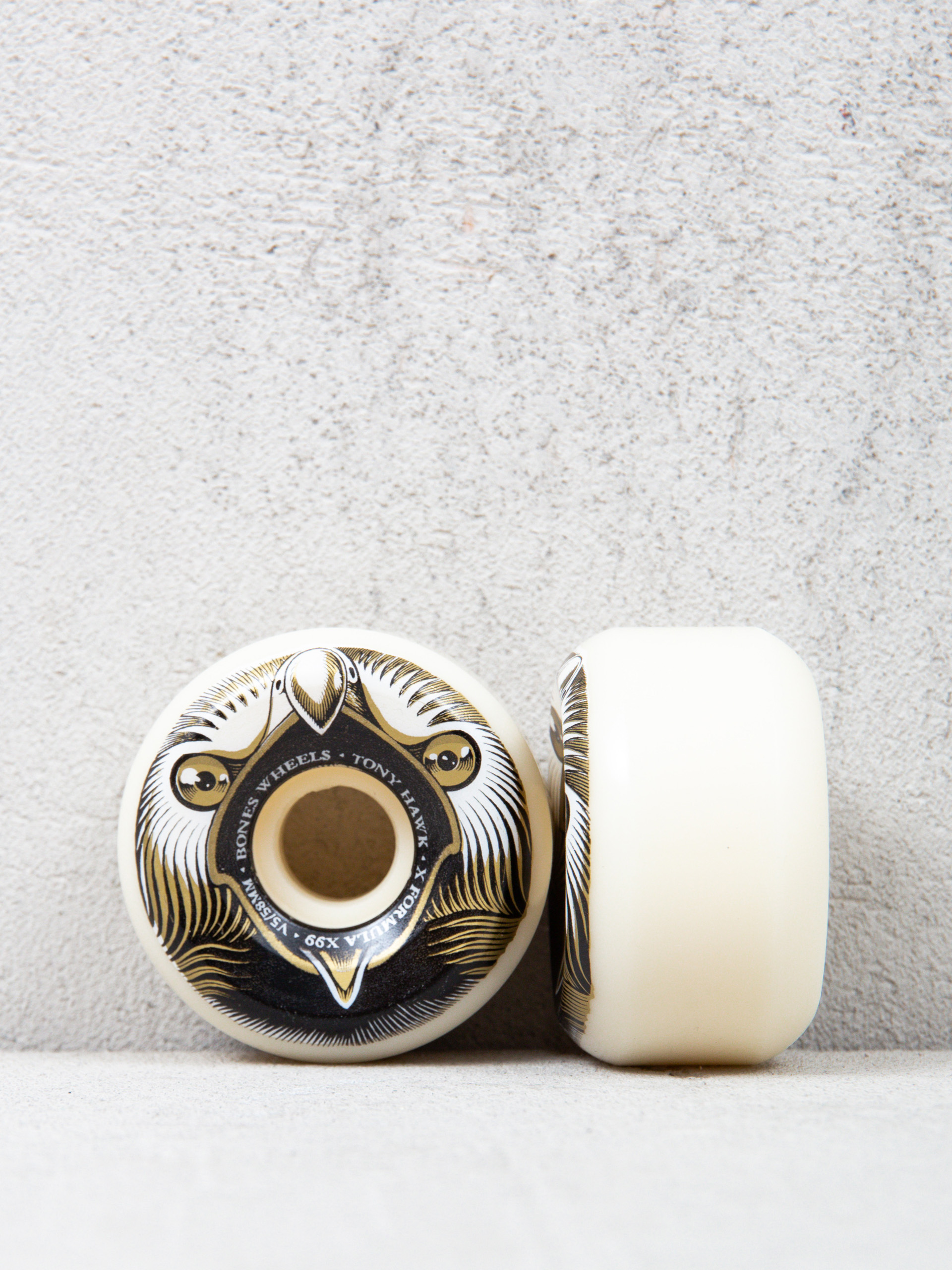 Kolieska Bones X Formula Hawk Beak & Destroy V5 Sidecut 99A (natural/black/gold)