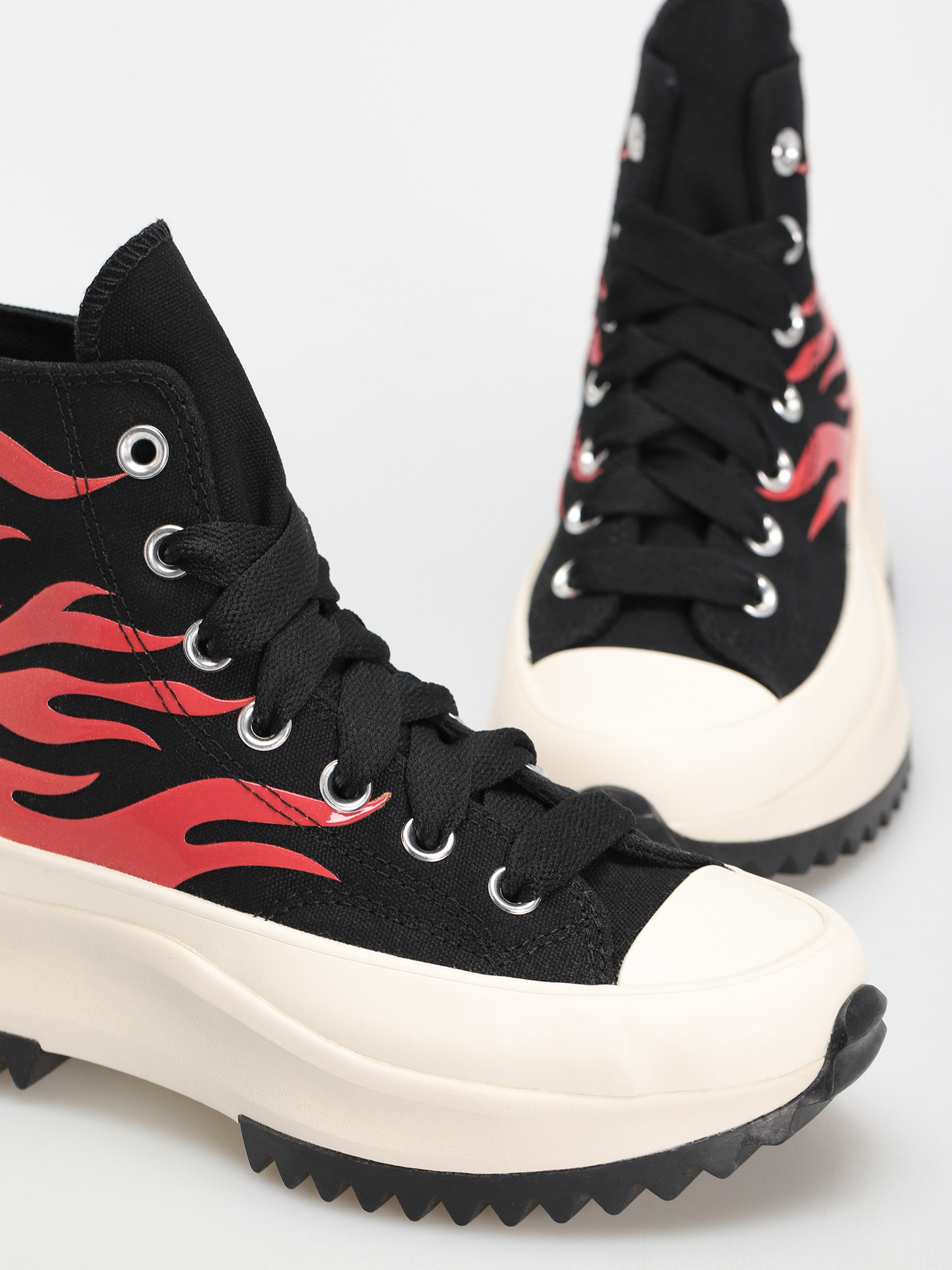 Topánky Converse Run Star Hike Hi (flames/black)