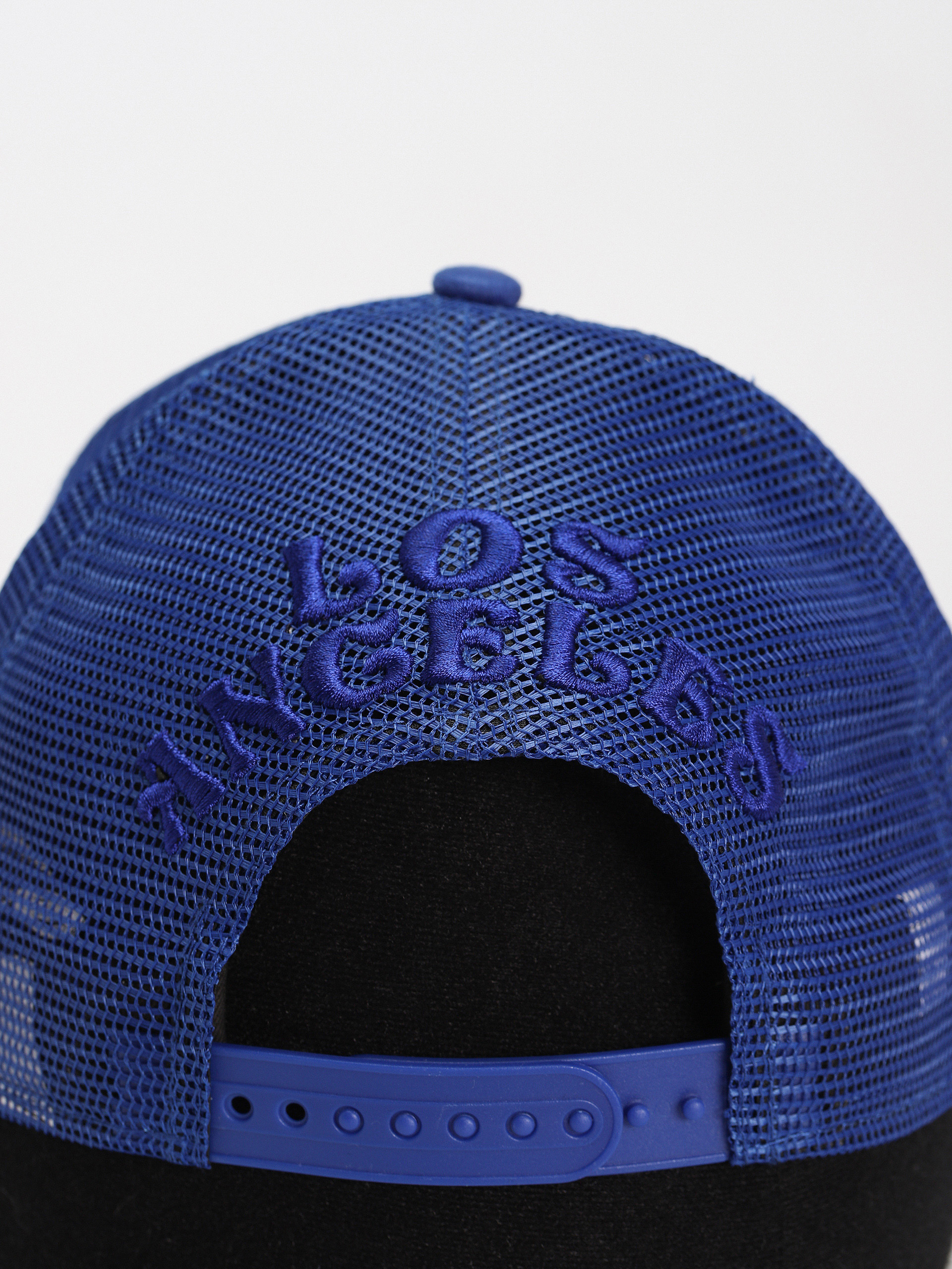 Šiltovka New Era Graphic Trucker (blue/white)