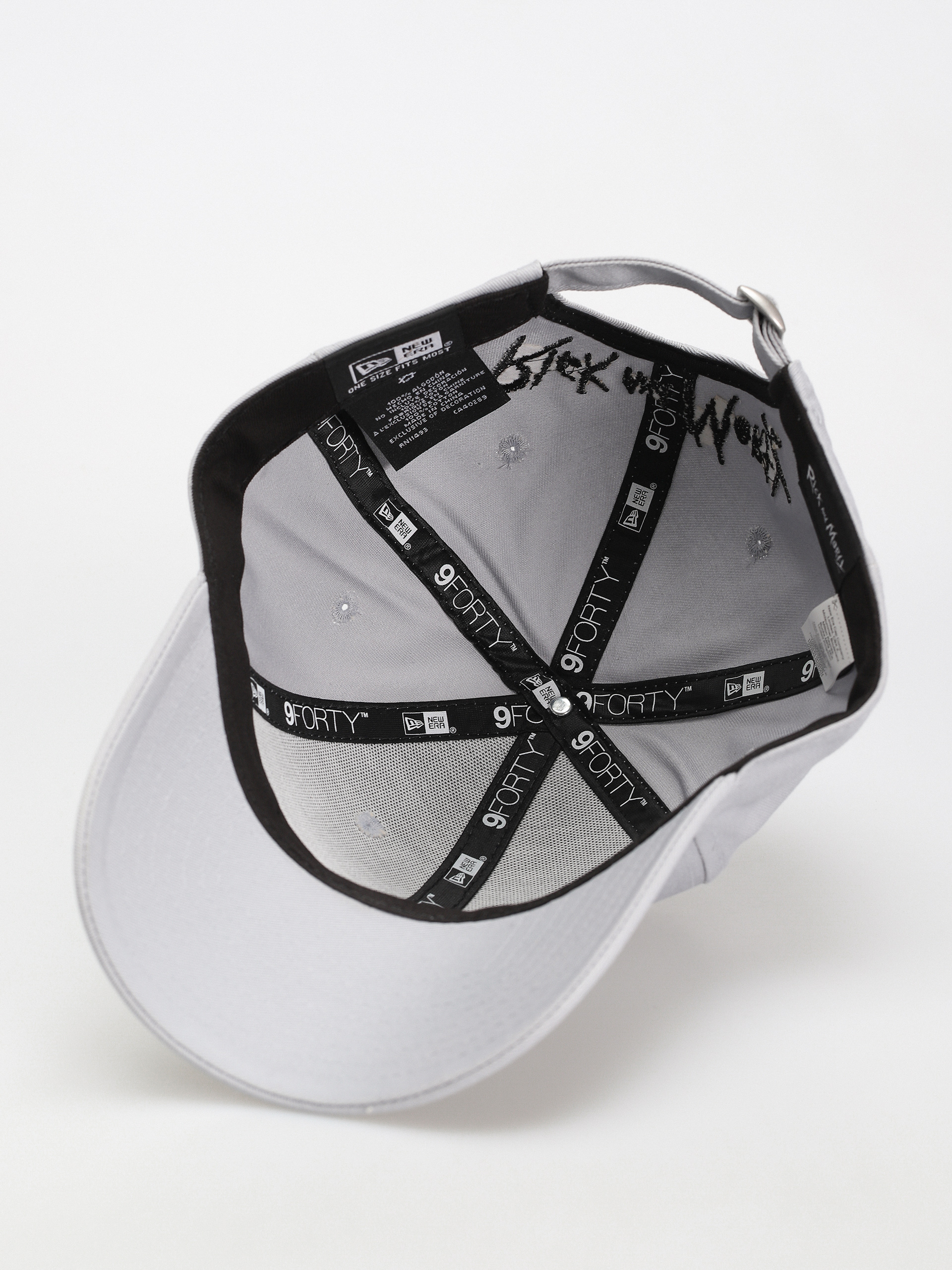 Šiltovka New Era Character 9Forty Rick And Morty (dark grey)