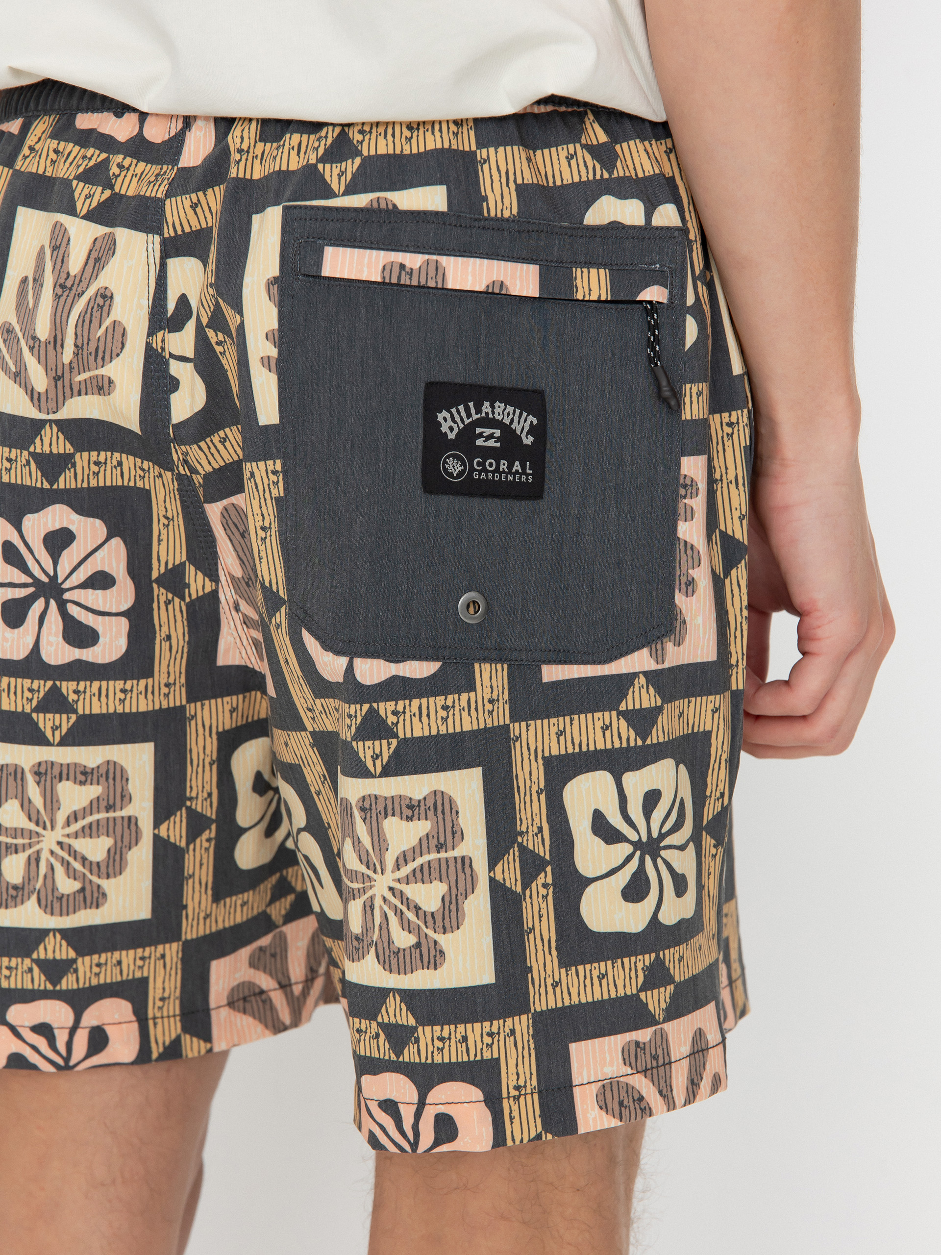 Plážové kraťasy Billabong Tiki Reef Layback (sunset)