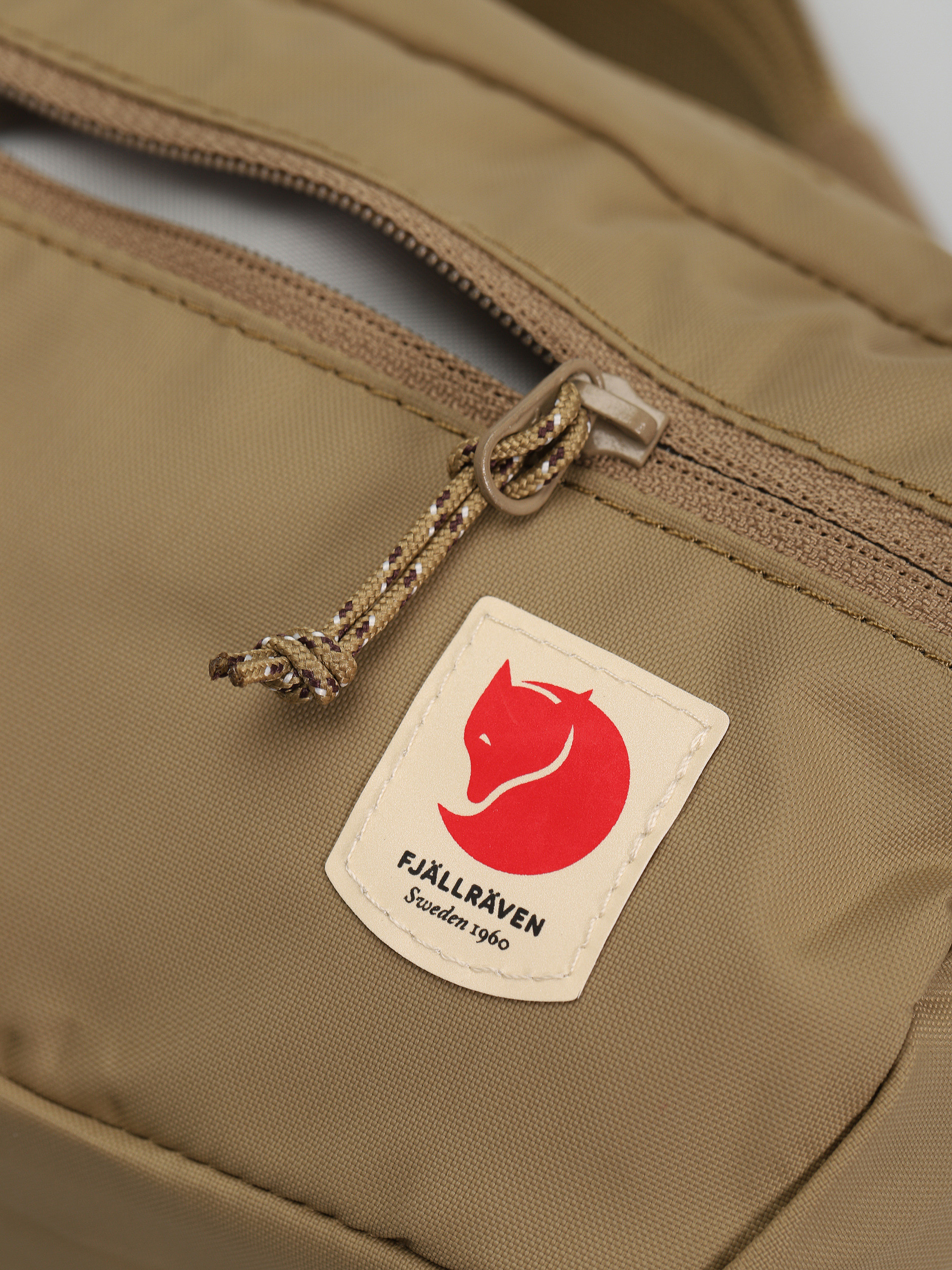 Ľadvinka Fjallraven High Coast Hip Pack (clay)
