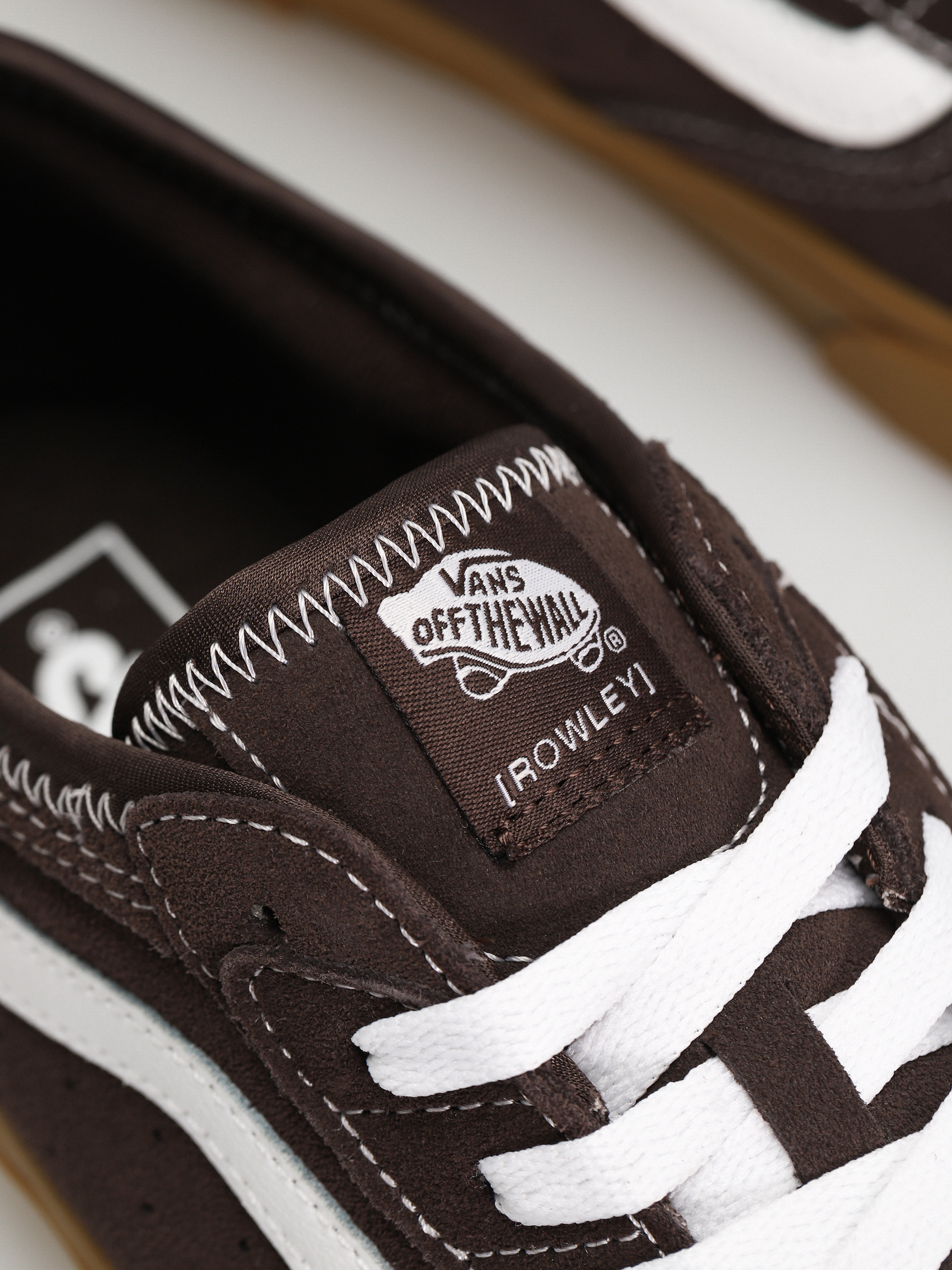 Topánky Vans Rowley Classic (chocolate/white/gum)