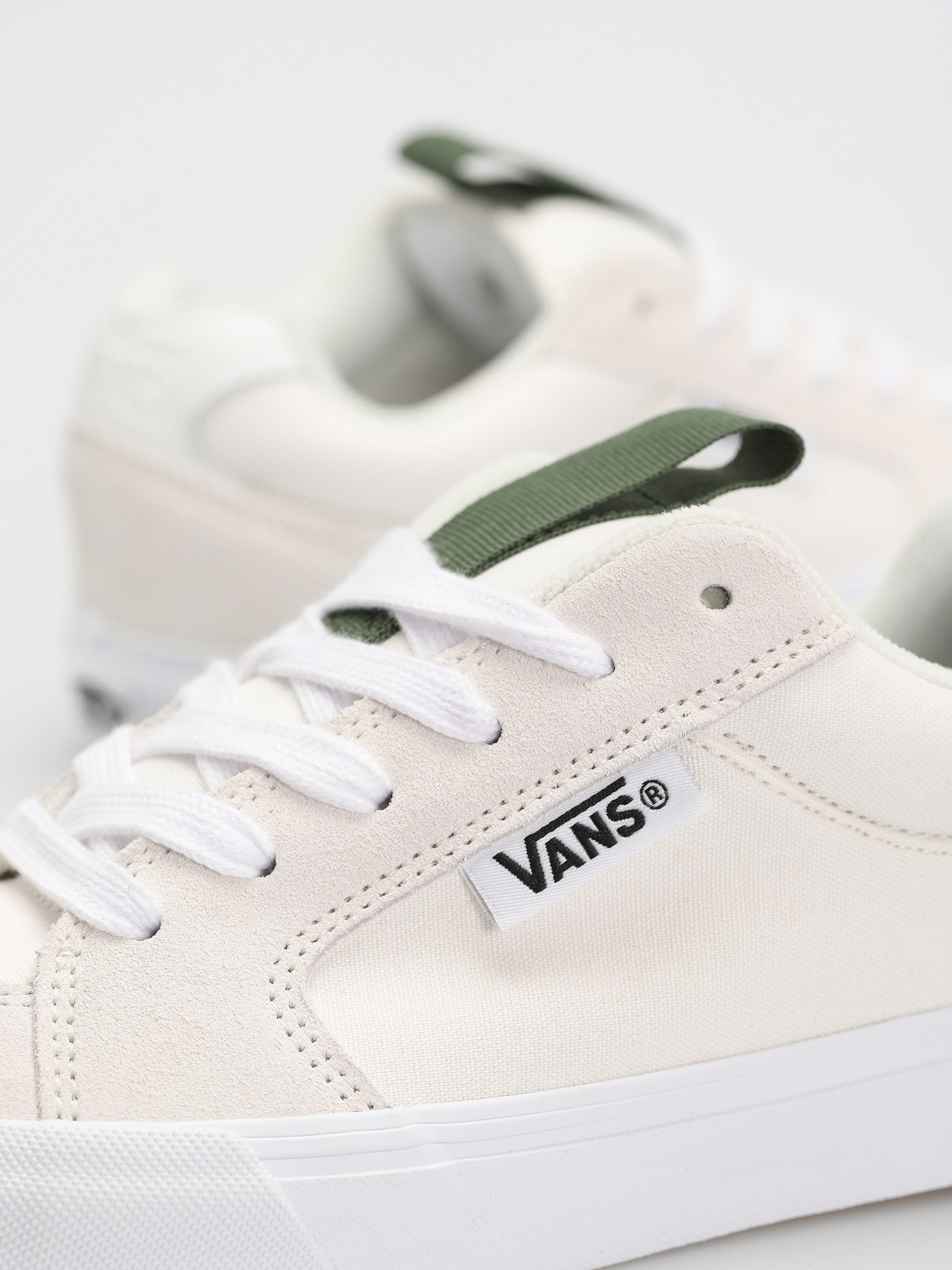 Topánky Vans Chukka Push (blanc de blanc)