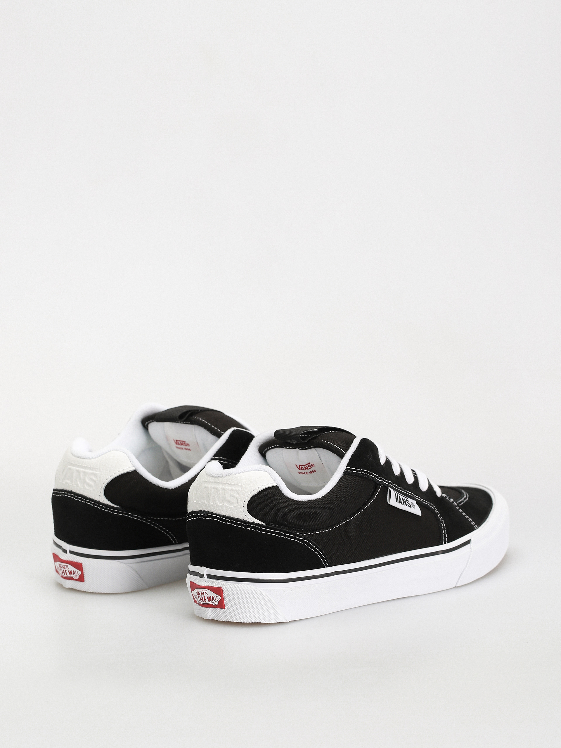 Topánky Vans Chukka Push (black/white)