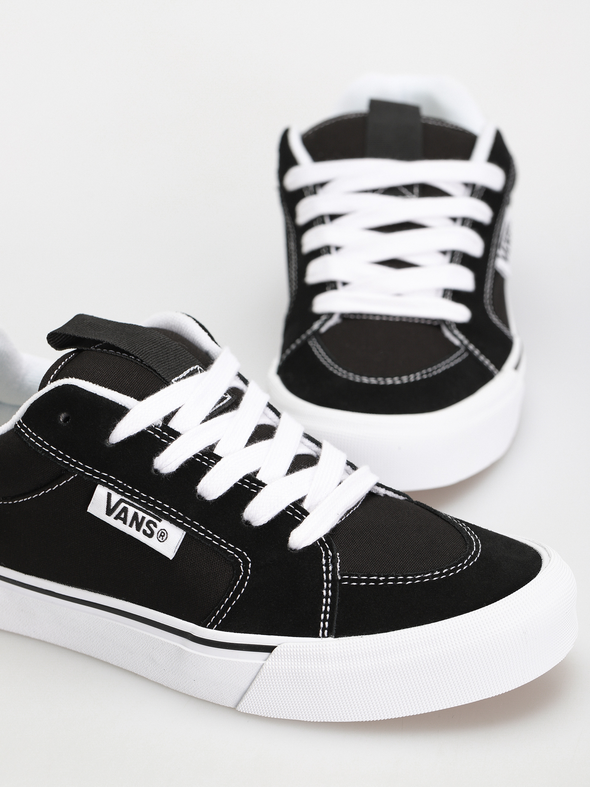 Topánky Vans Chukka Push (black/white)