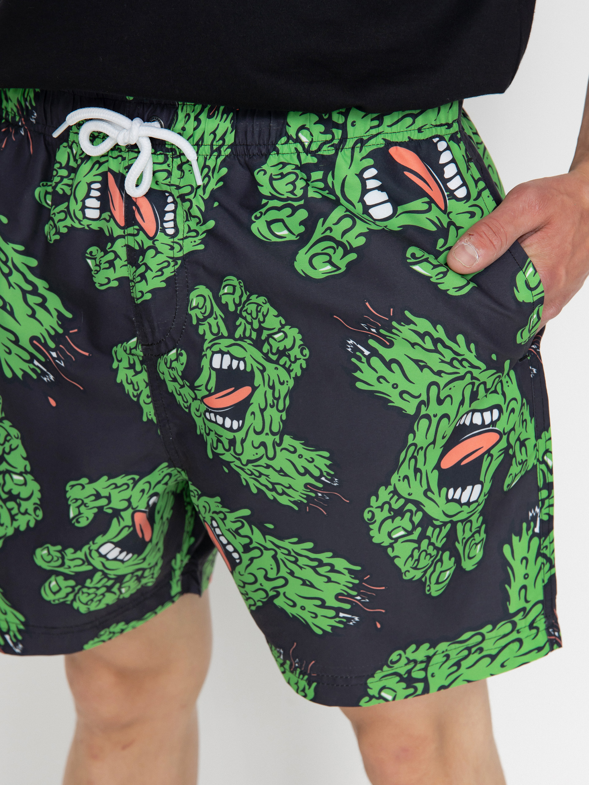 Kraťasy Santa Cruz Sb Hand Repeat (black)