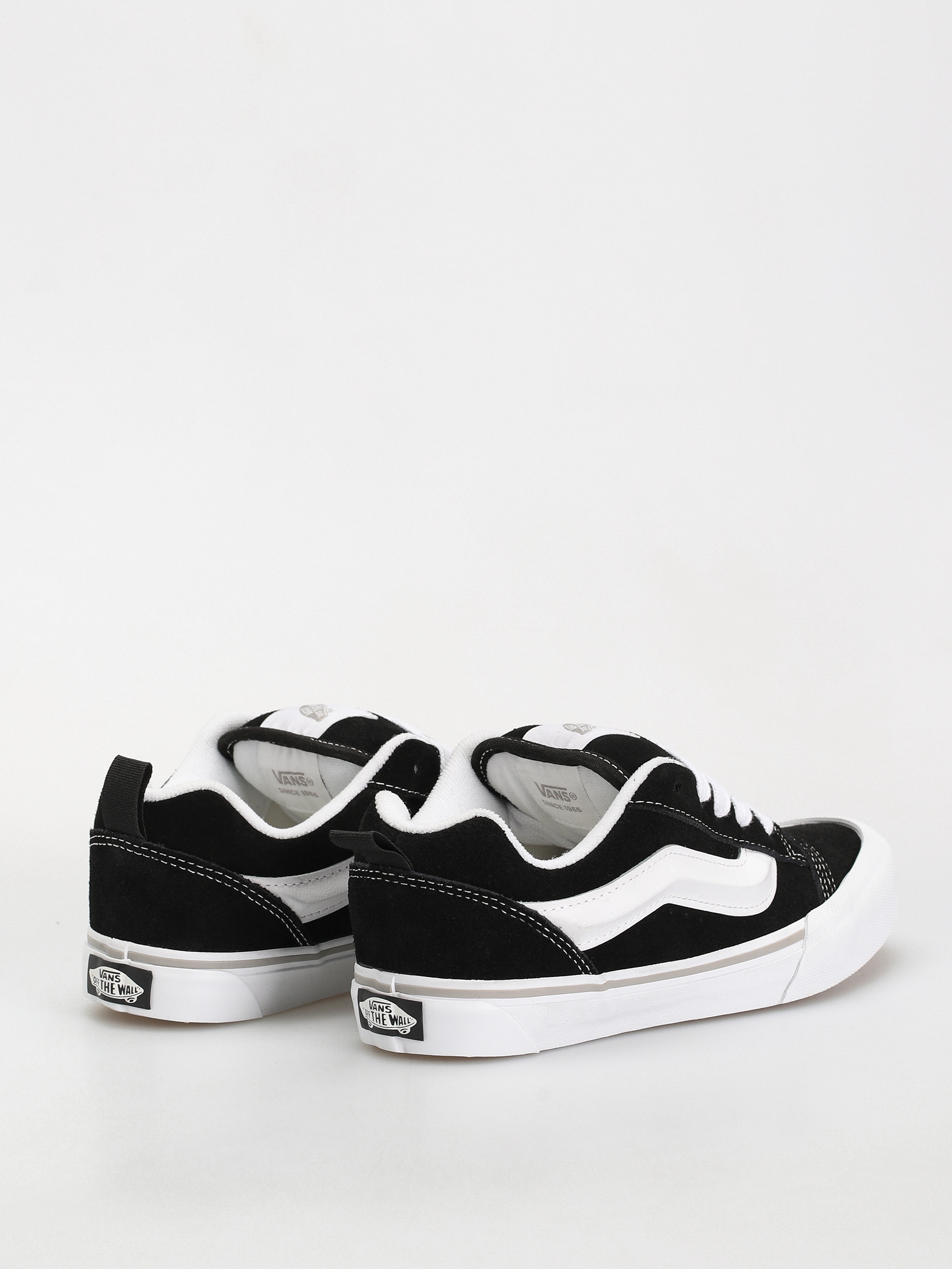 Detské topánky Vans Knu Skool JR (black/white)
