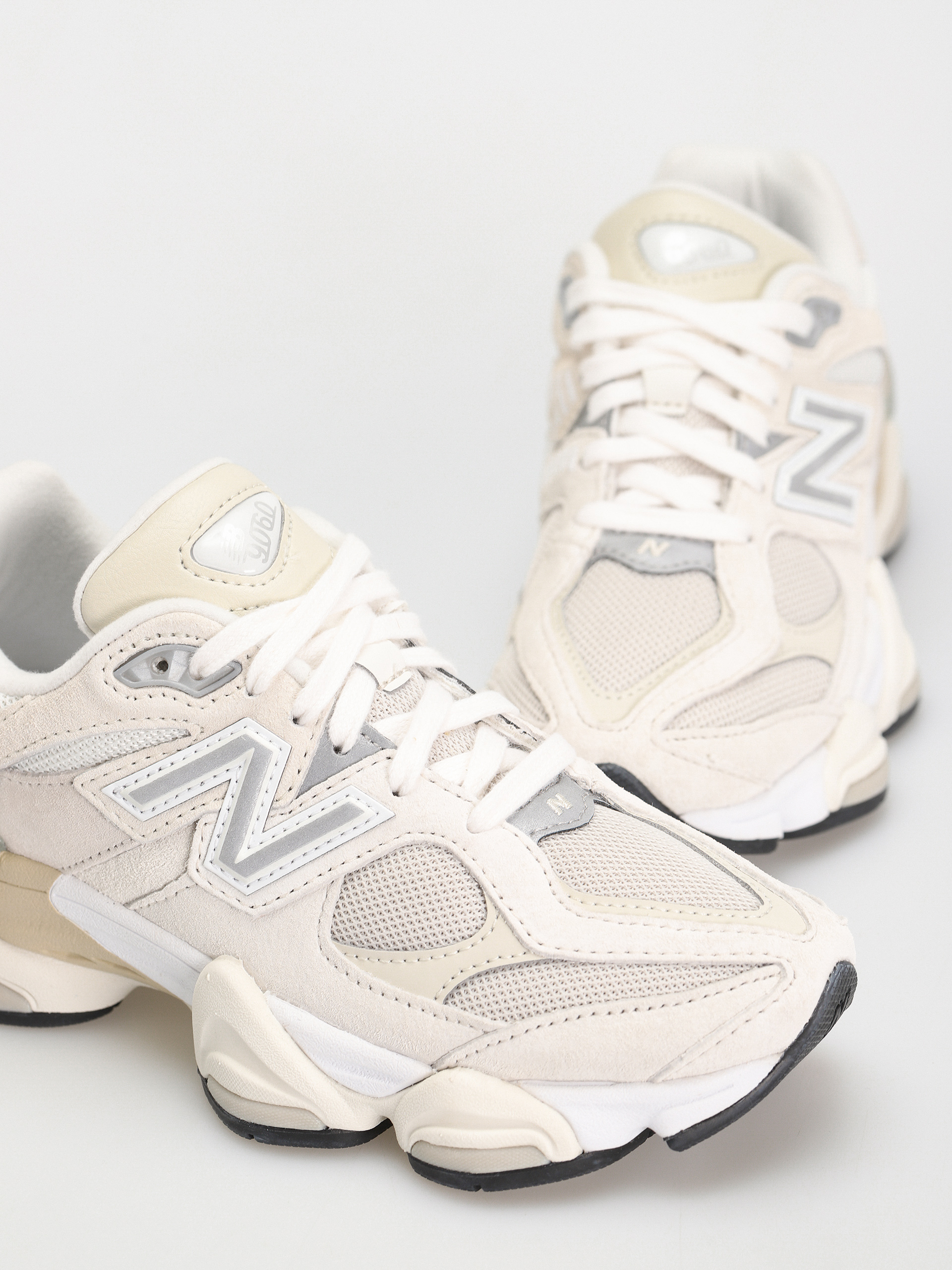 Topánky New Balance 9060 (sea salt moonbeam)