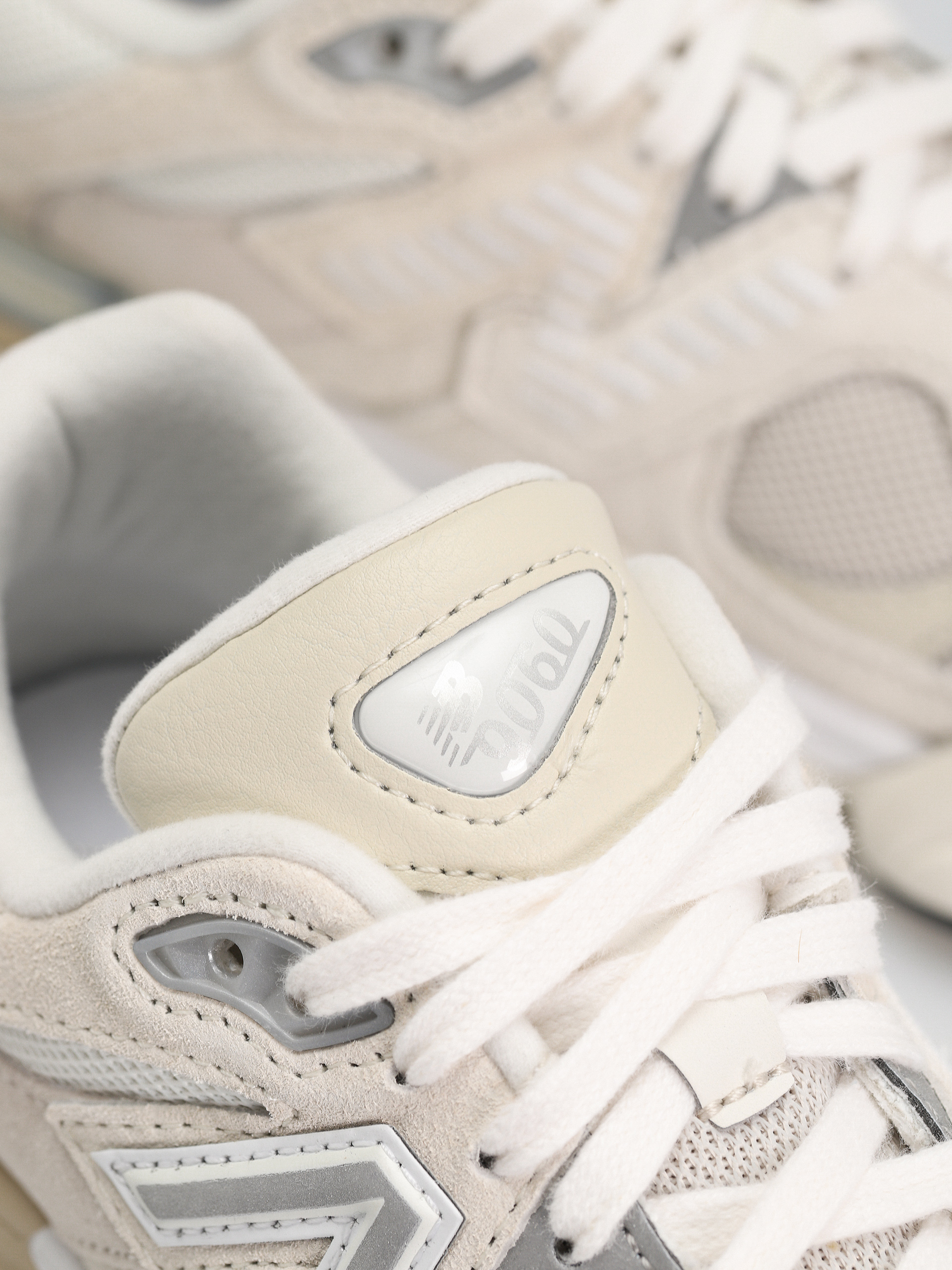 Topánky New Balance 9060 (sea salt moonbeam)