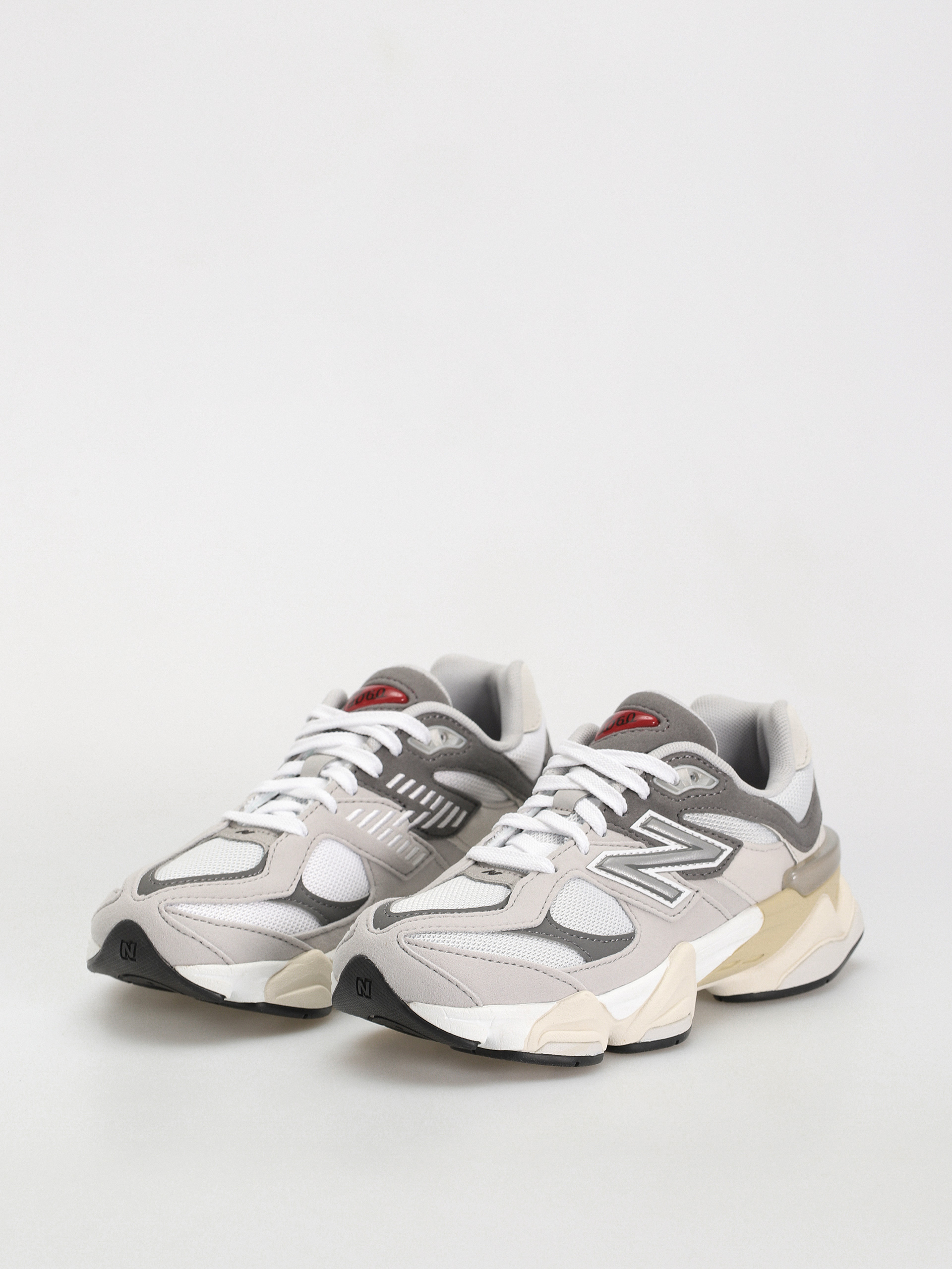 Topánky New Balance 9060 JR (raincloud)