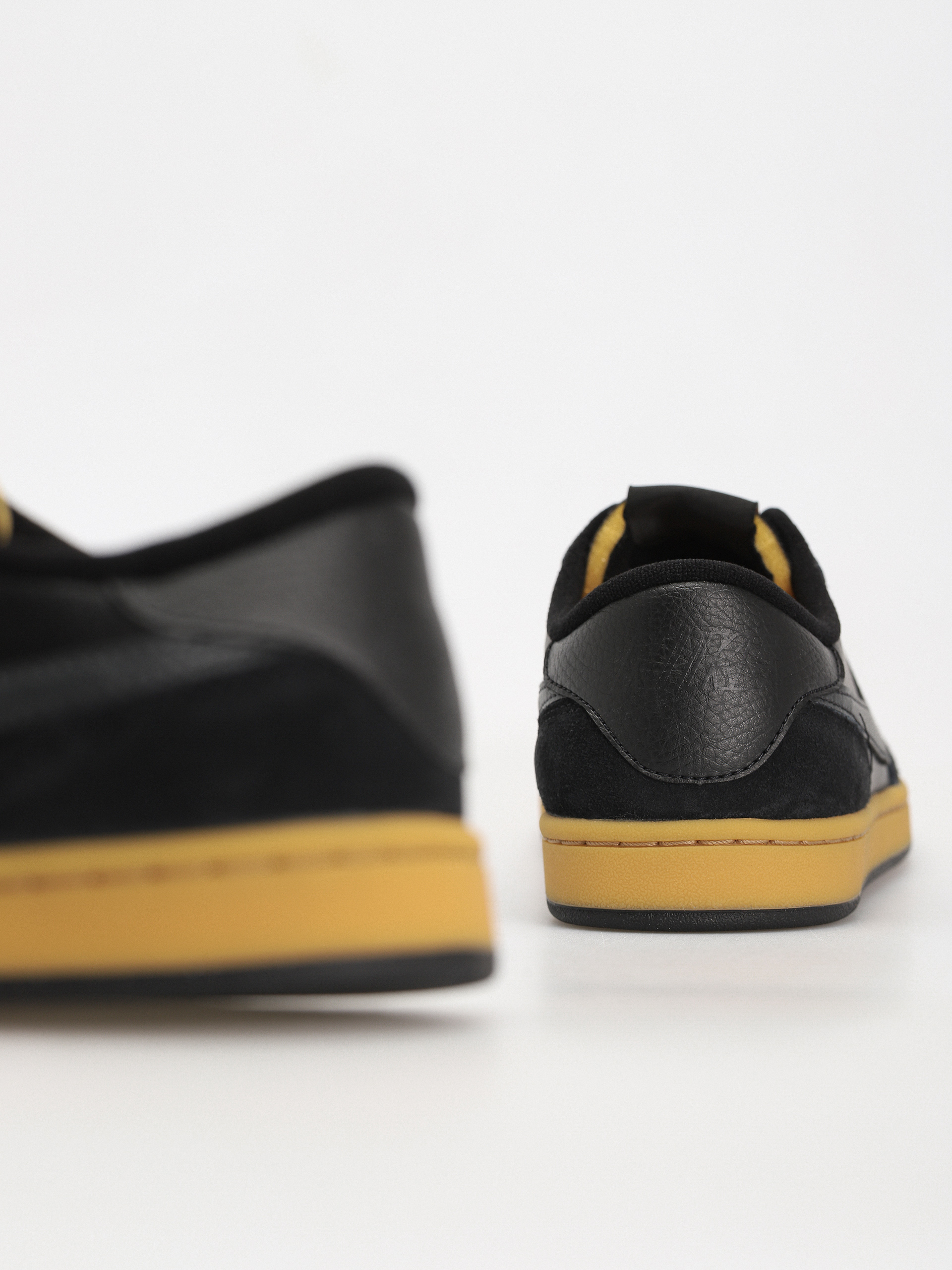 Topánky Nike SB Sb Fc Classic (black/anthracite black vivid orange)