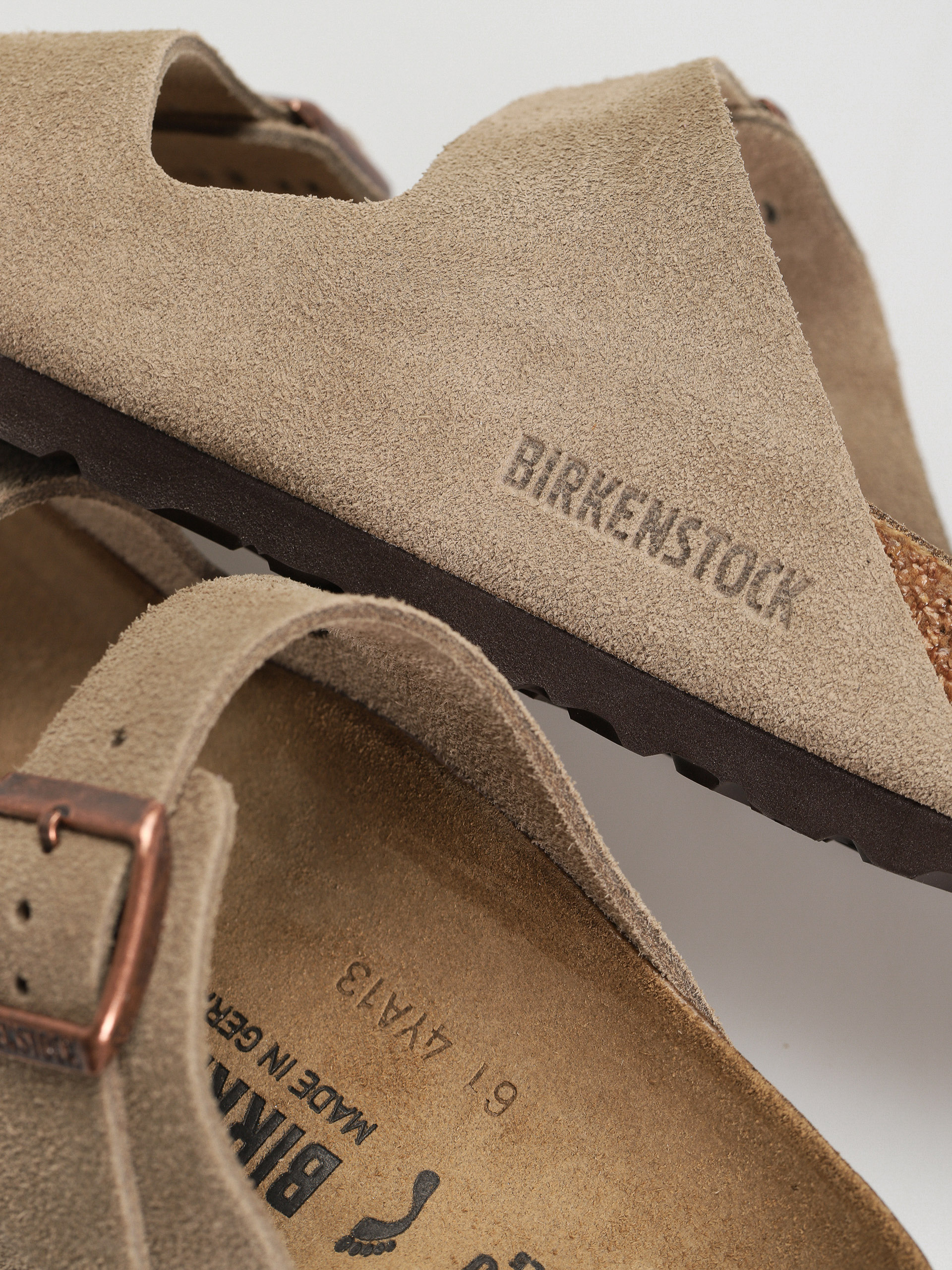 Šľapky Birkenstock Arizona Suede Leather Narrow Wmn (taupe)