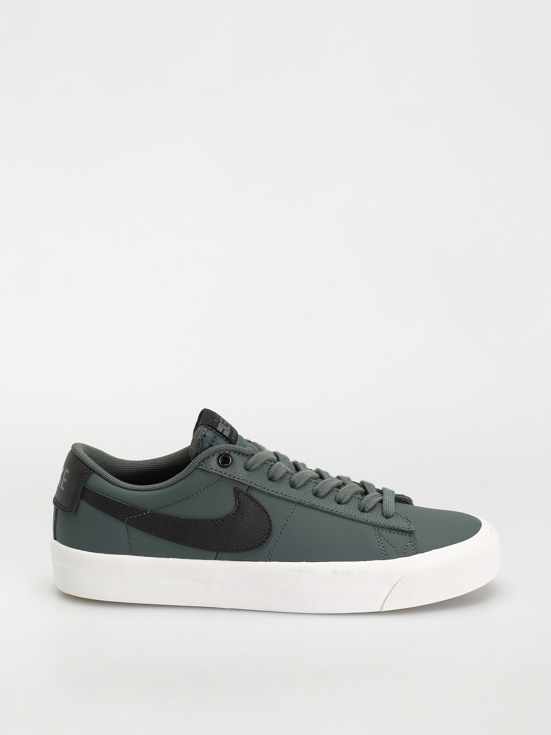 Topu00e1nky Nike SB Blazer Low Pro Gt (vintage green/black vintage green)