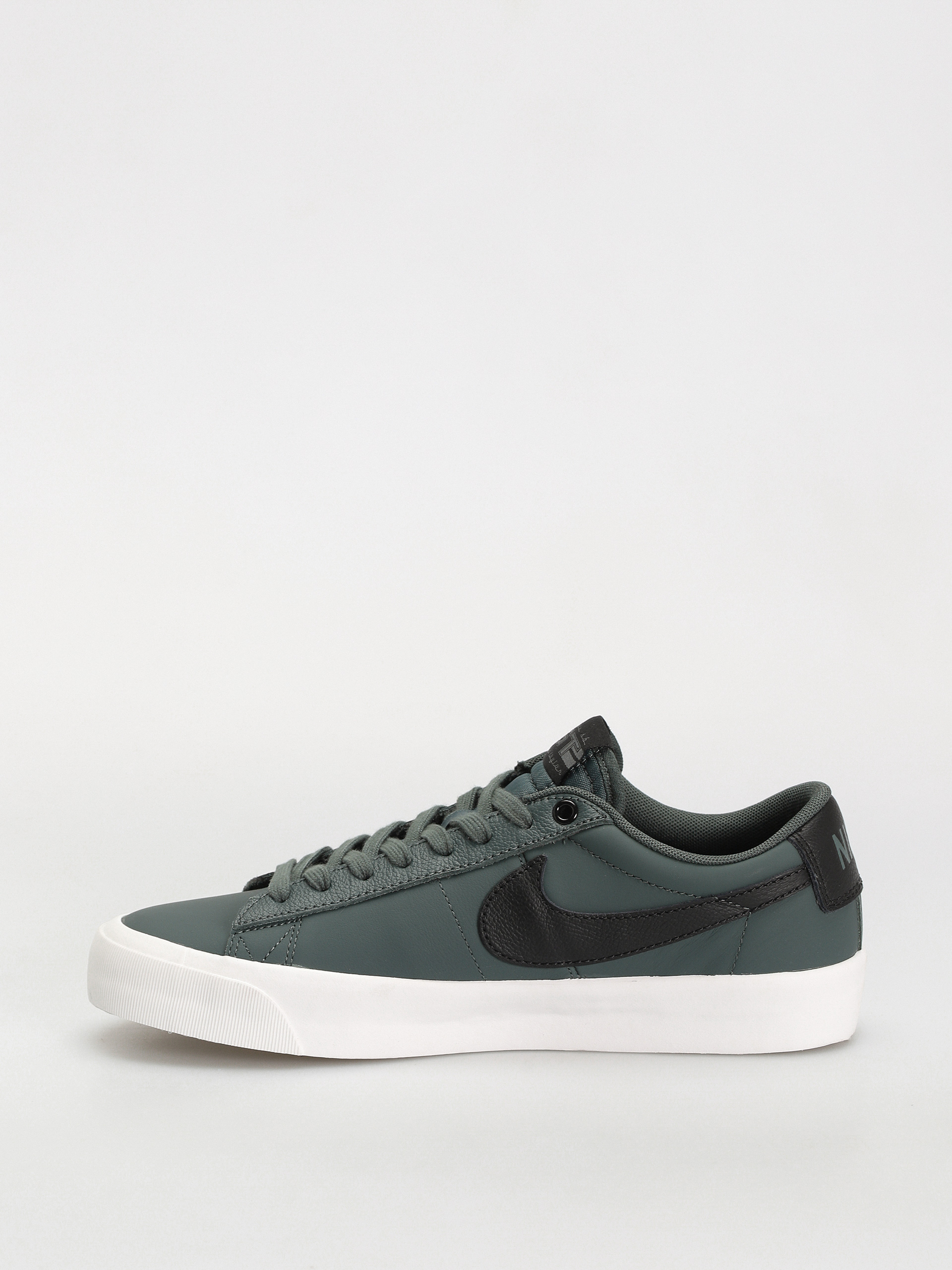 Topánky Nike SB Blazer Low Pro Gt (vintage green/black vintage green)