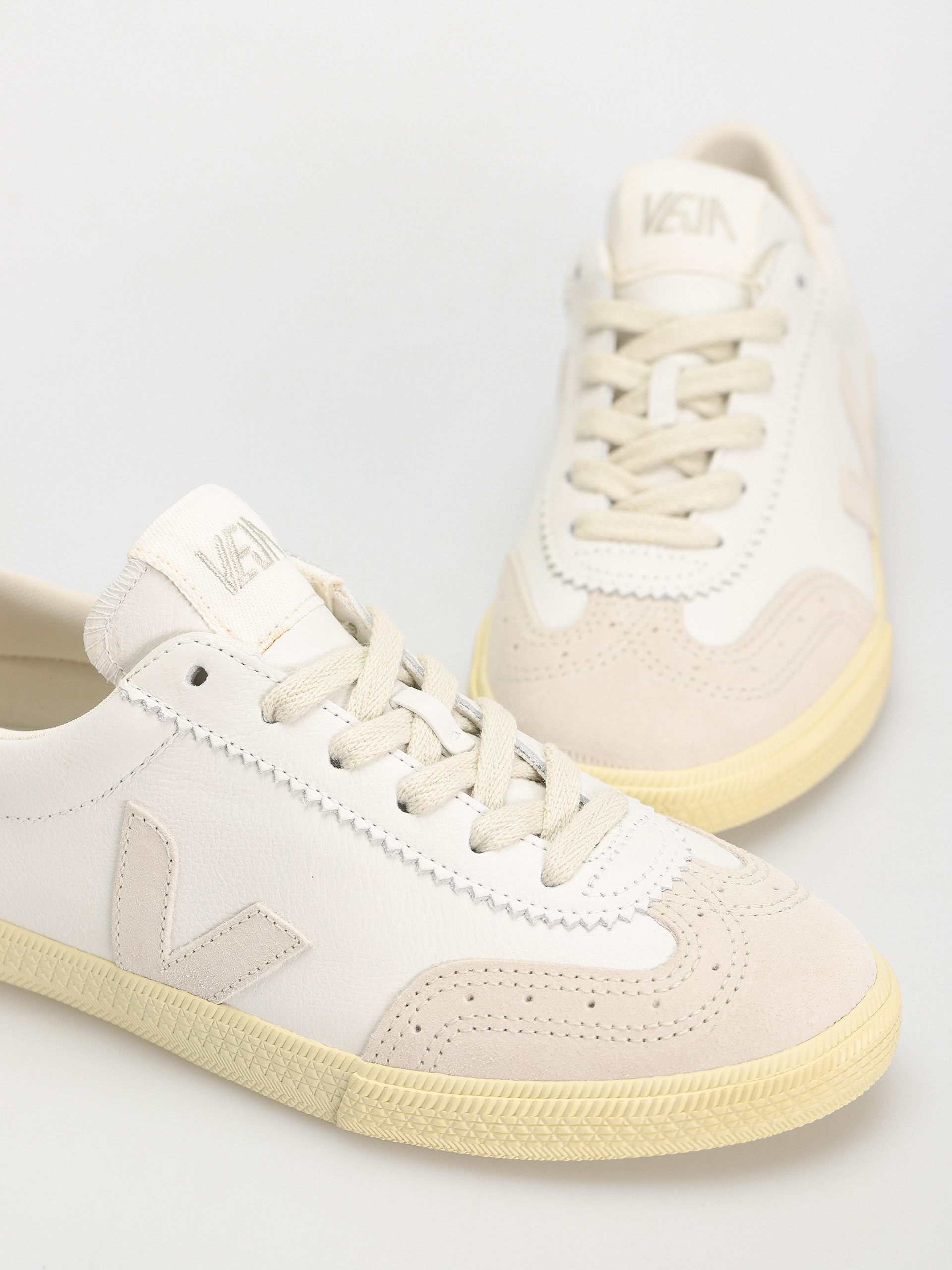 Topánky Veja Volley Wmn (white natural)