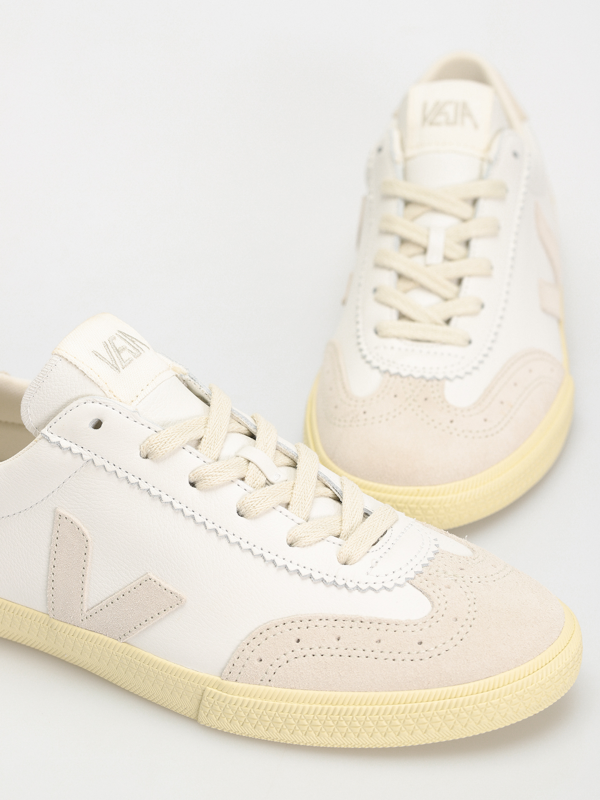 Topánky Veja Volley (white natural)