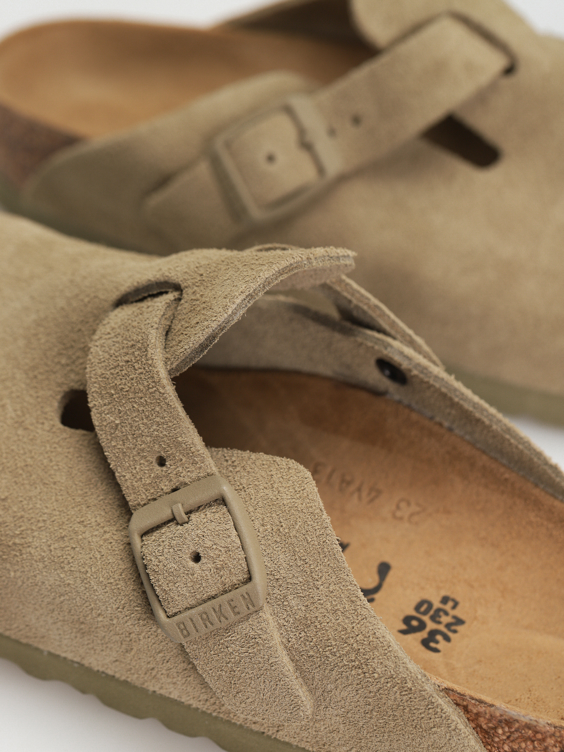 Šľapky Birkenstock Boston Suede Leather Narrow Wmn (faded khaki)