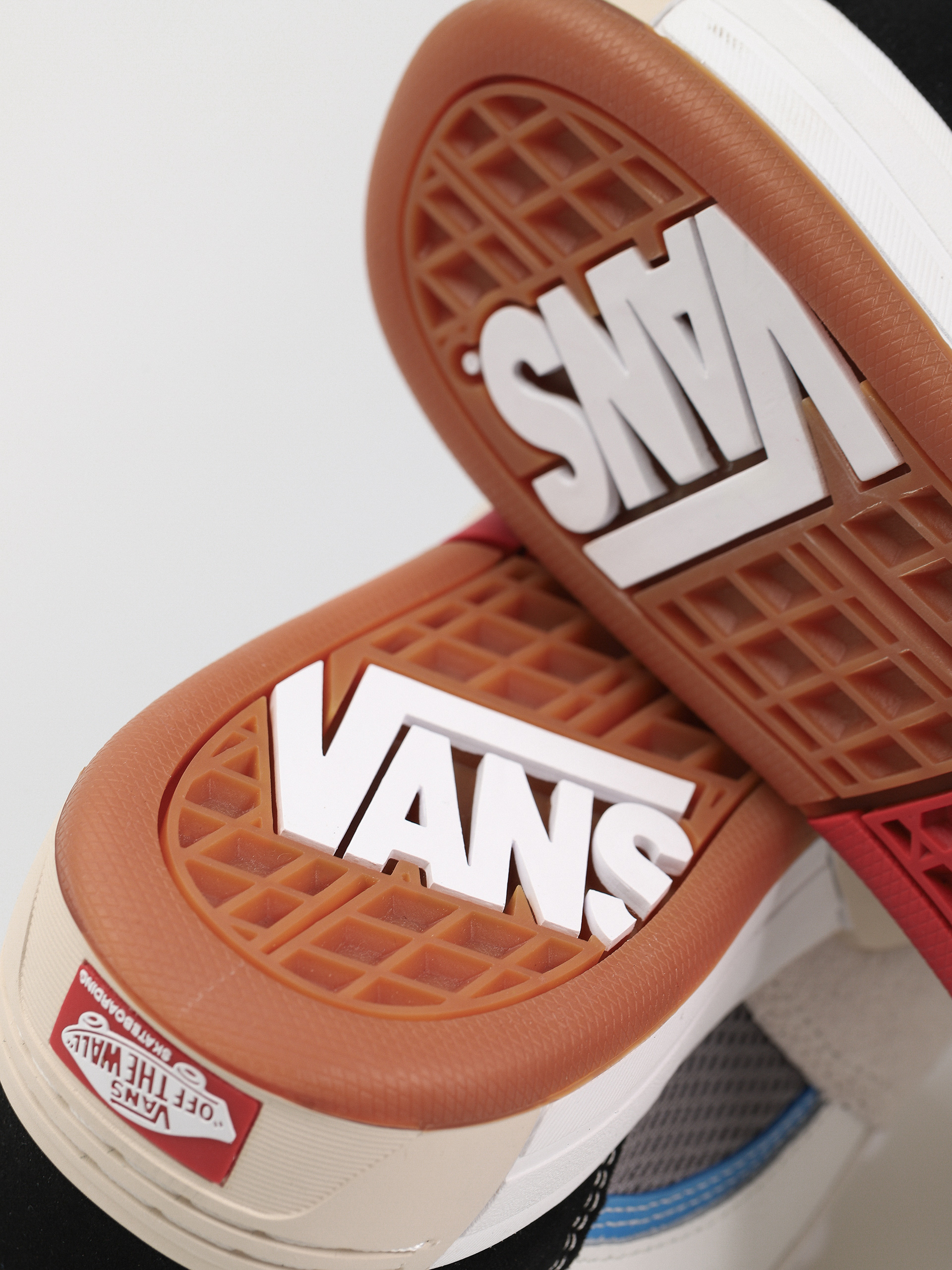 Topánky Vans Skate Mixxa (athletic white/multi)