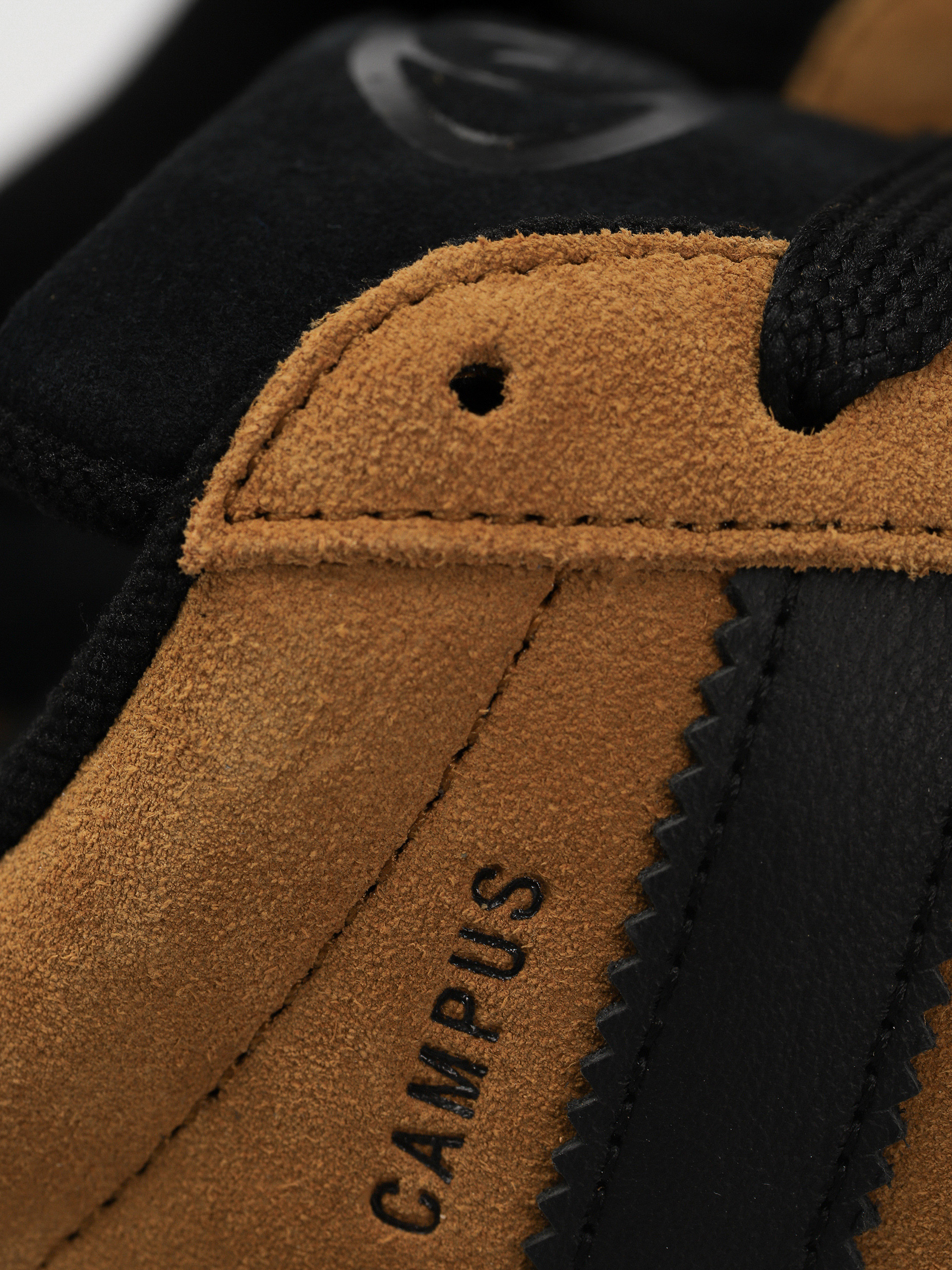 Topánky adidas Campus 00s (cblack/cblack/brostr)