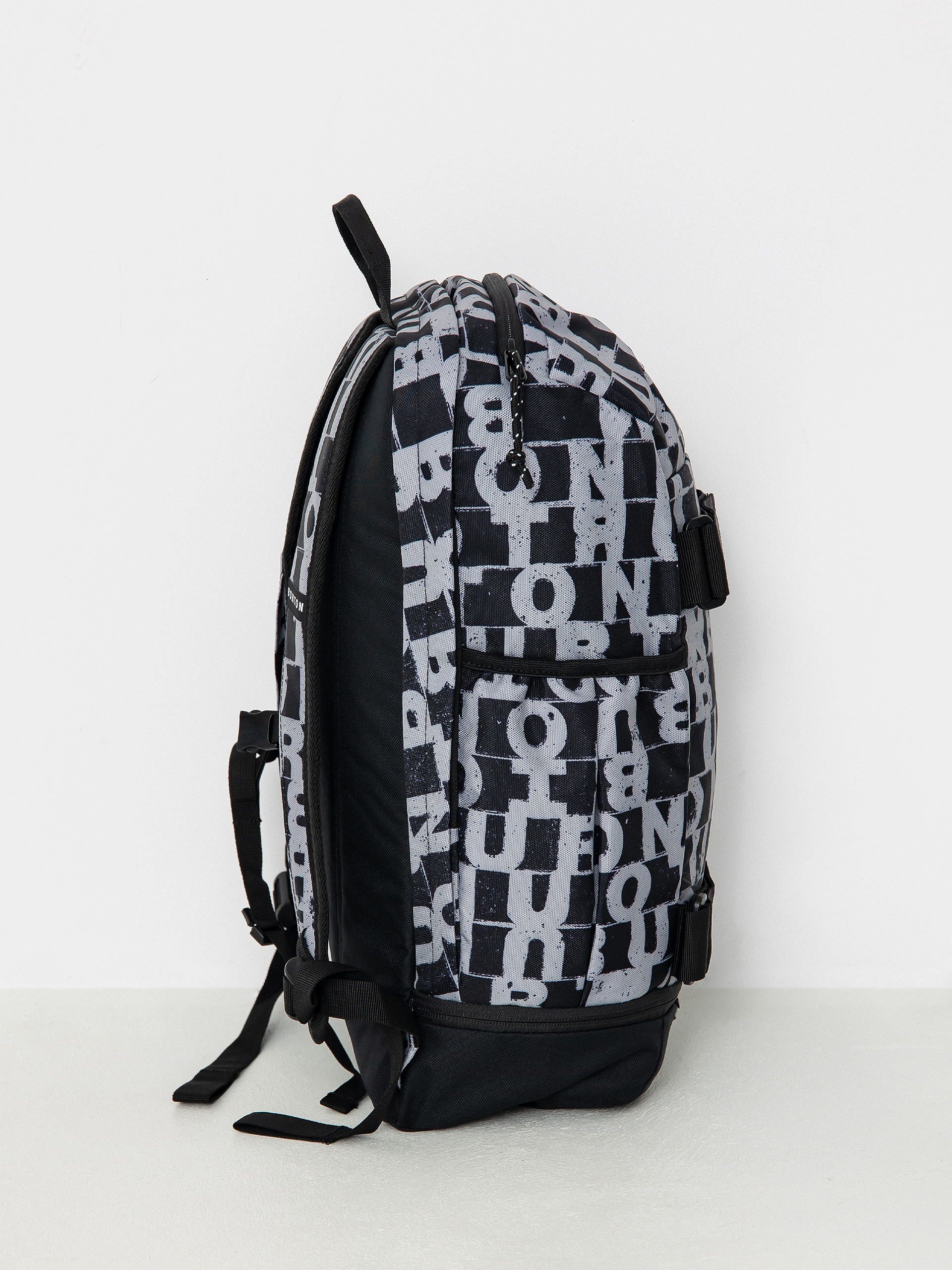 Batoh Burton Distortion 18L JR (lined letters)