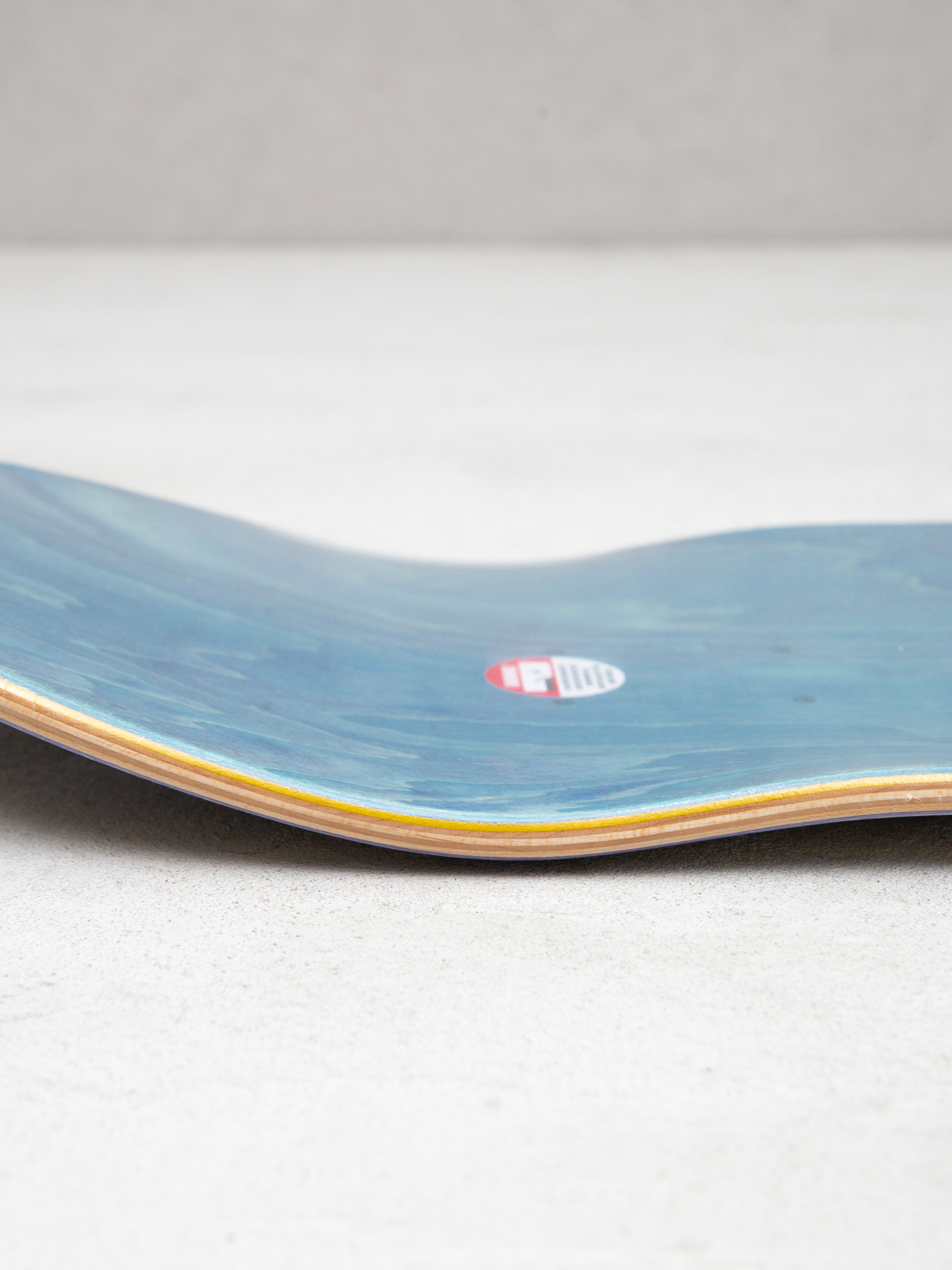 Doska Antihero Grant Bandit (black/gold)