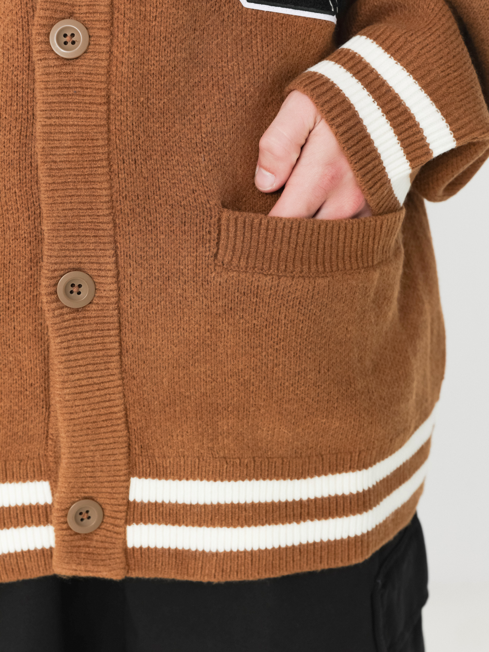 Sveter Carhartt WIP Brown Ducks Cardigan (hamilton brown/wax)
