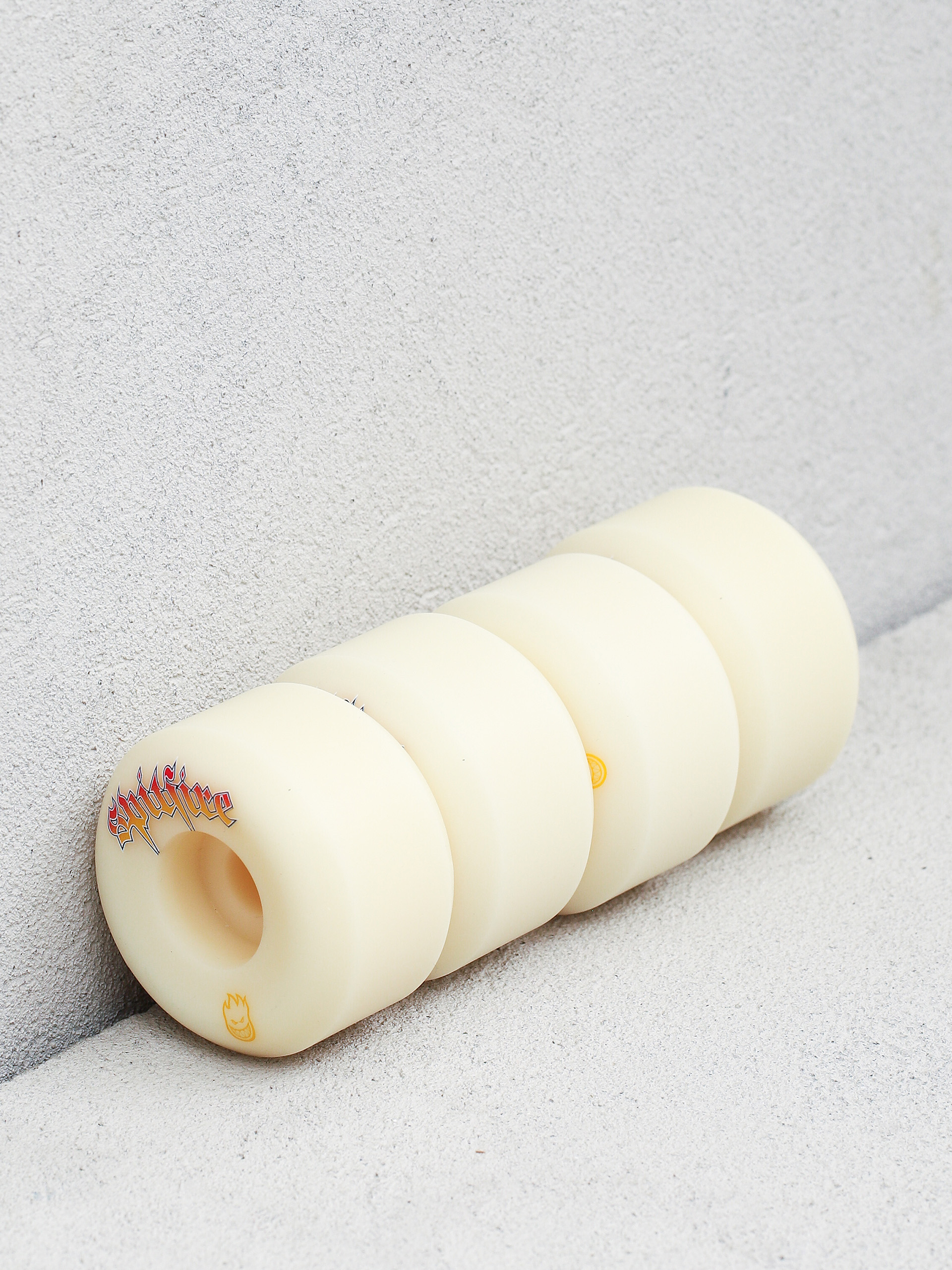 Kolieska Spitfire Formula Four 99D Venom Script Conical Full (natural)