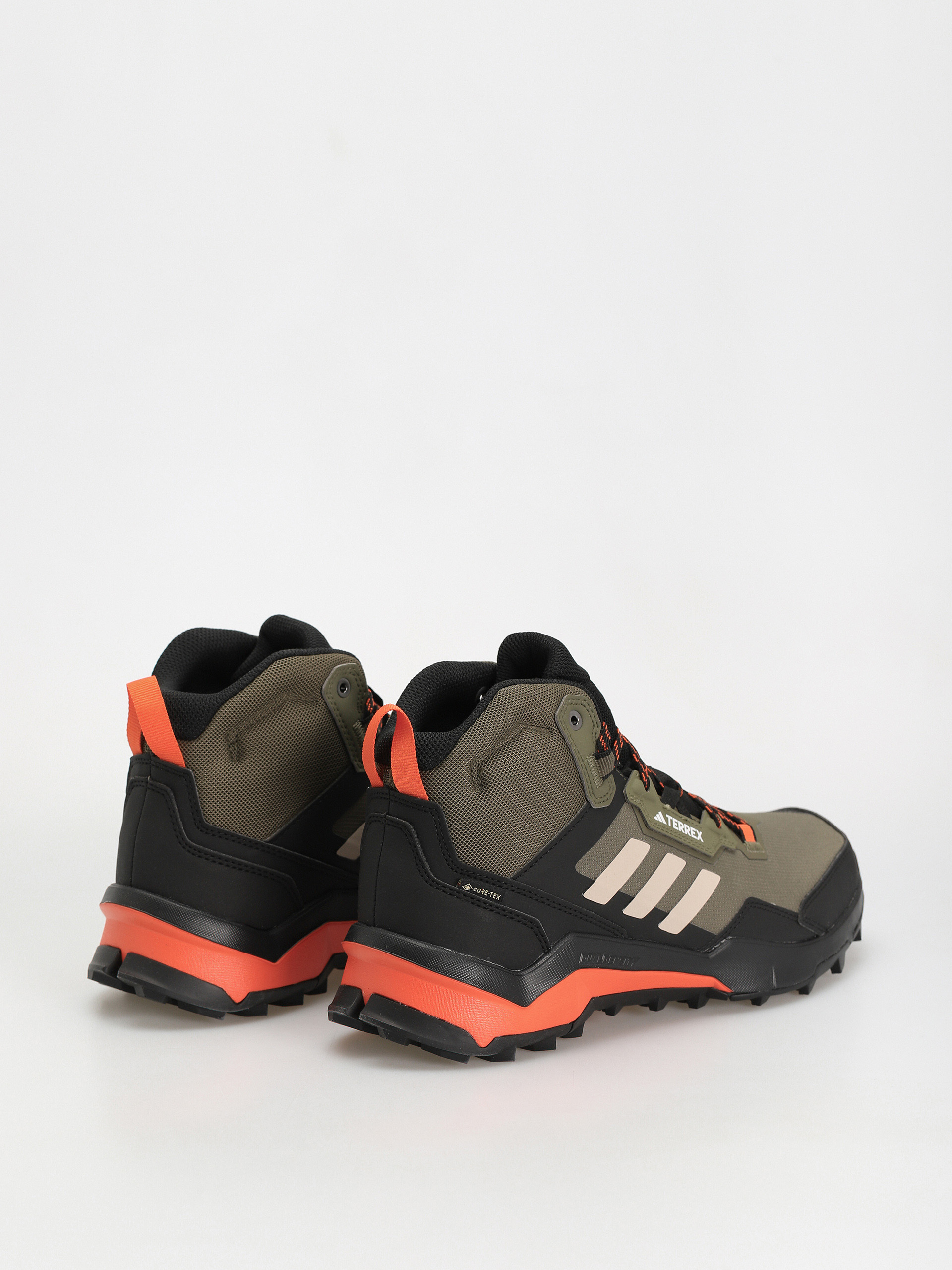 Topánky adidas Terrex Ax4 Mid Gtx (olistr/wonbei/cblack)