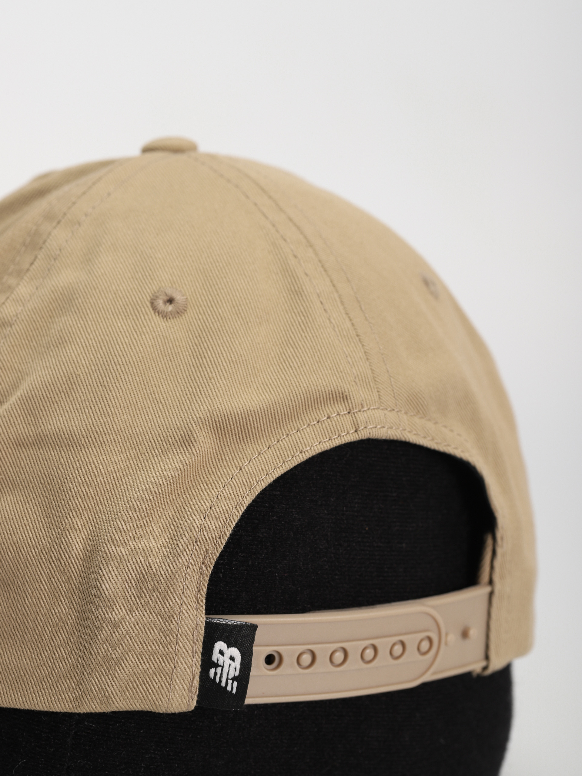 Šiltovka New Balance 6 Panel Block N Snapback (stoneware)