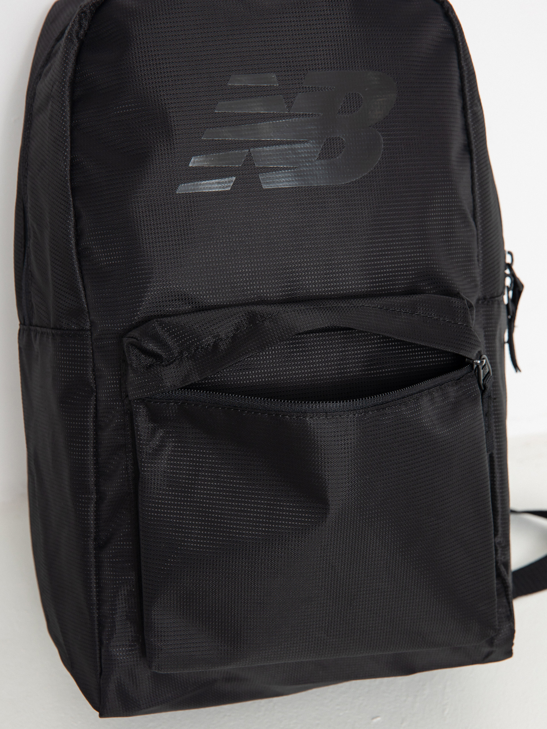 Batoh New Balance Core Classic (black)