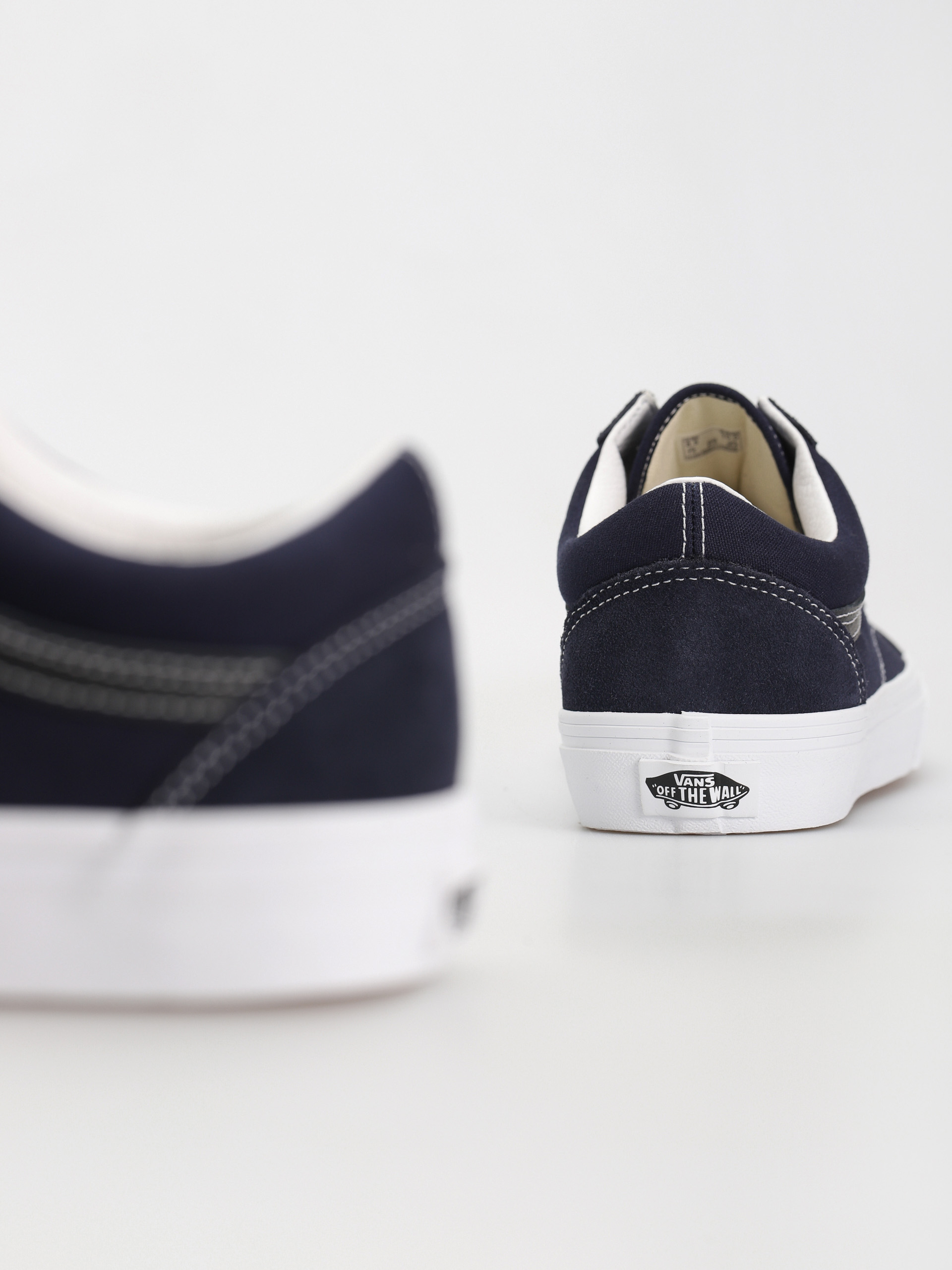 Topánky Vans Old Skool (oversized lace parisian night)
