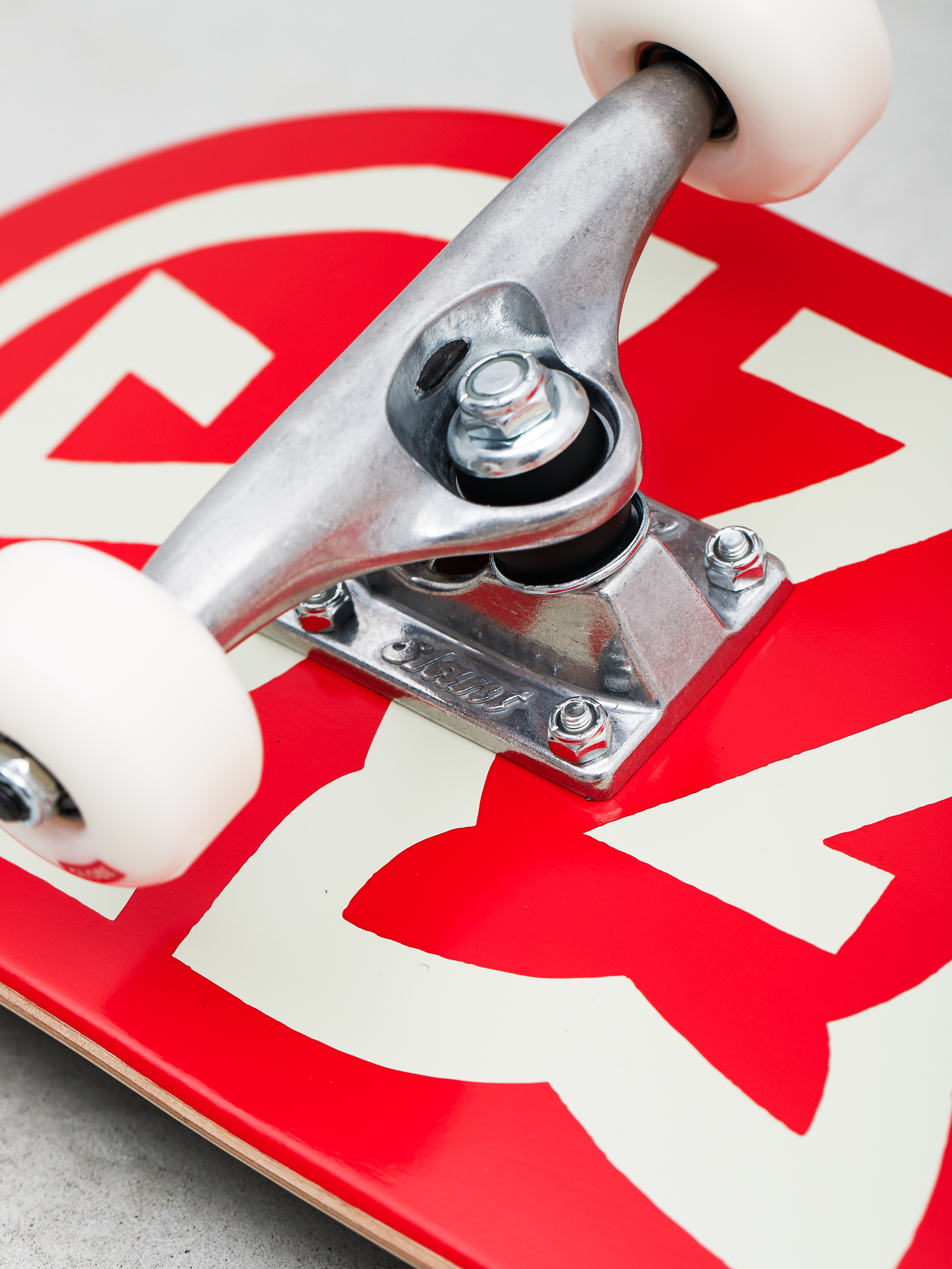 Skateboard Globe G0 Heyman (red/off white)