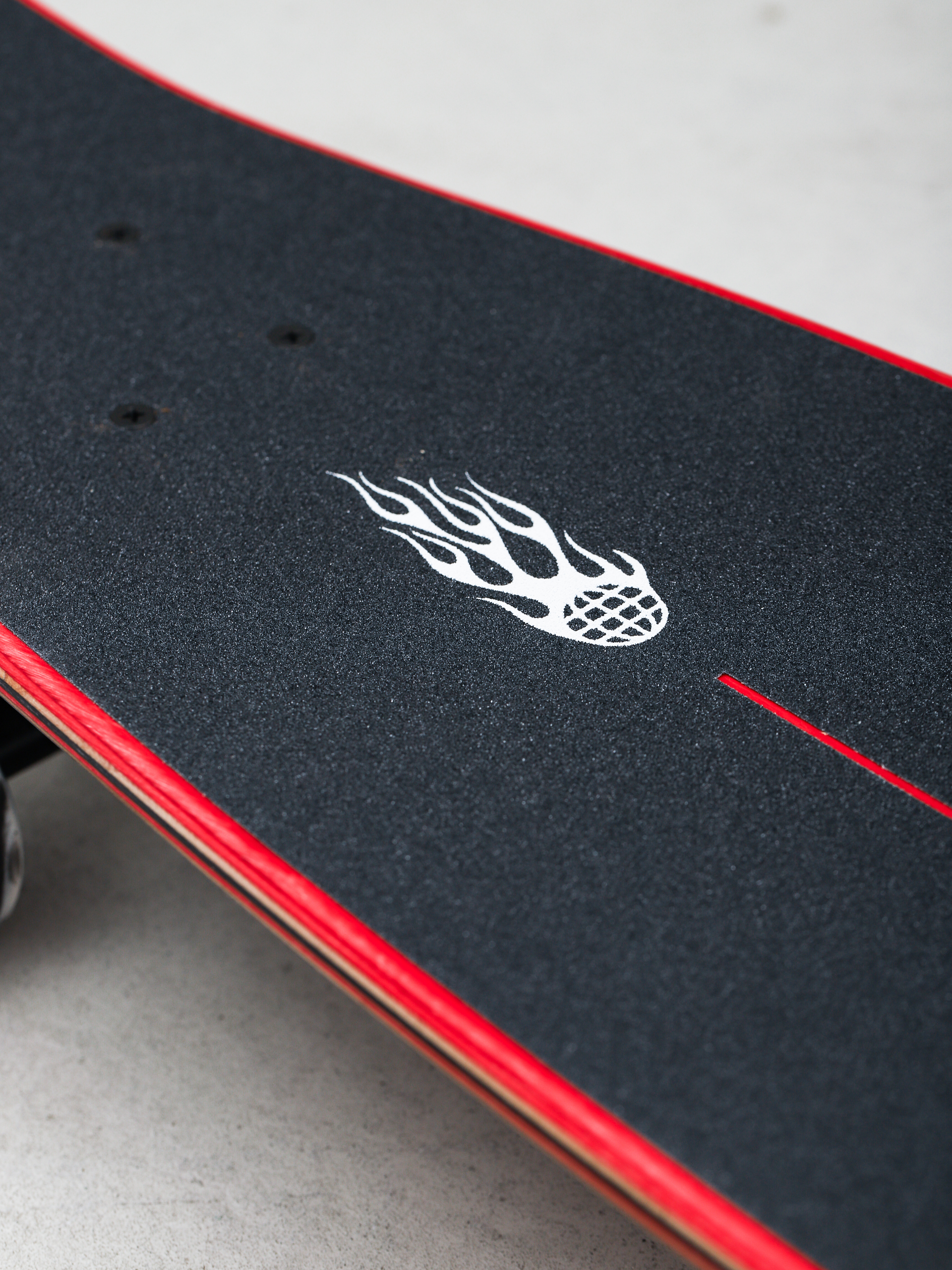 Longboard Globe The All Time (red flames)