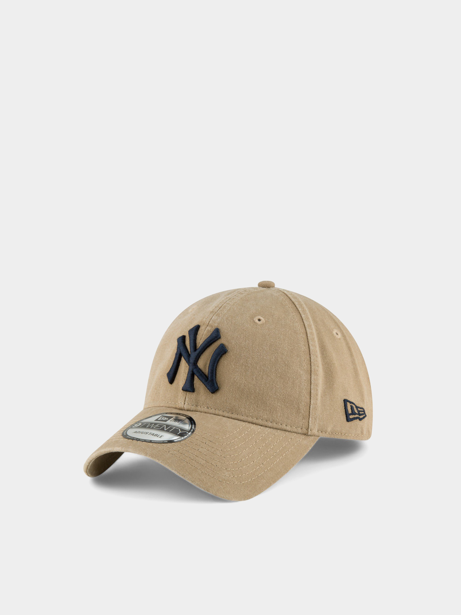 u0160iltovka New Era Core Classics 9Twenty New York Yankees (khaki)