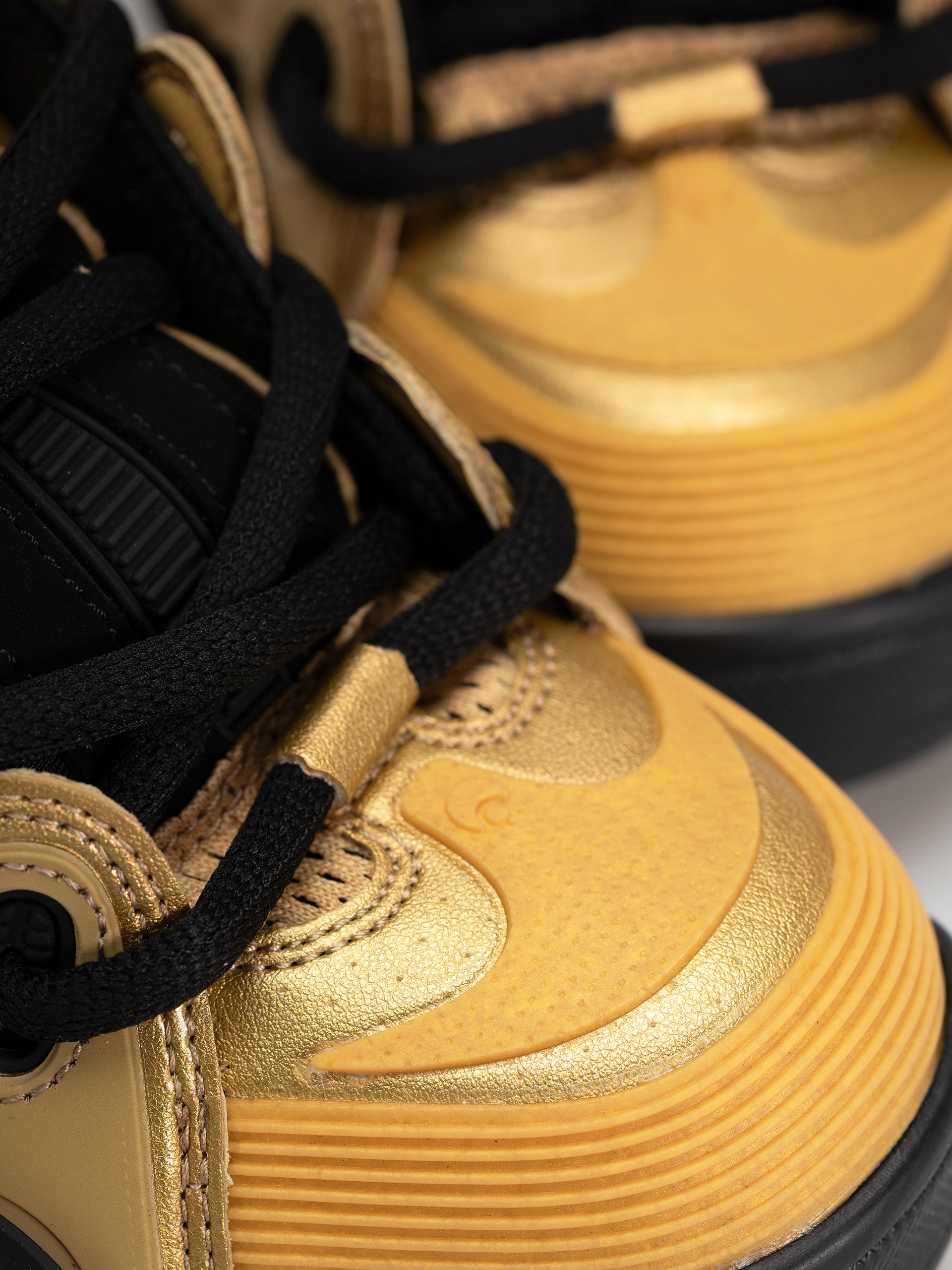 Topánky Osiris D3 2001 (gold/black/white)