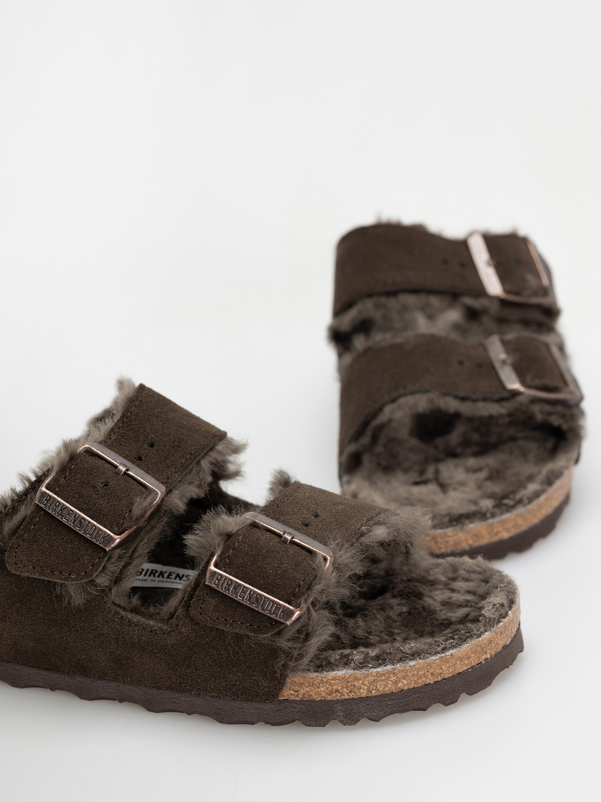 Šľapky Birkenstock Arizona Shearling Suede Leather Fur Narrow Wmn (mocha)
