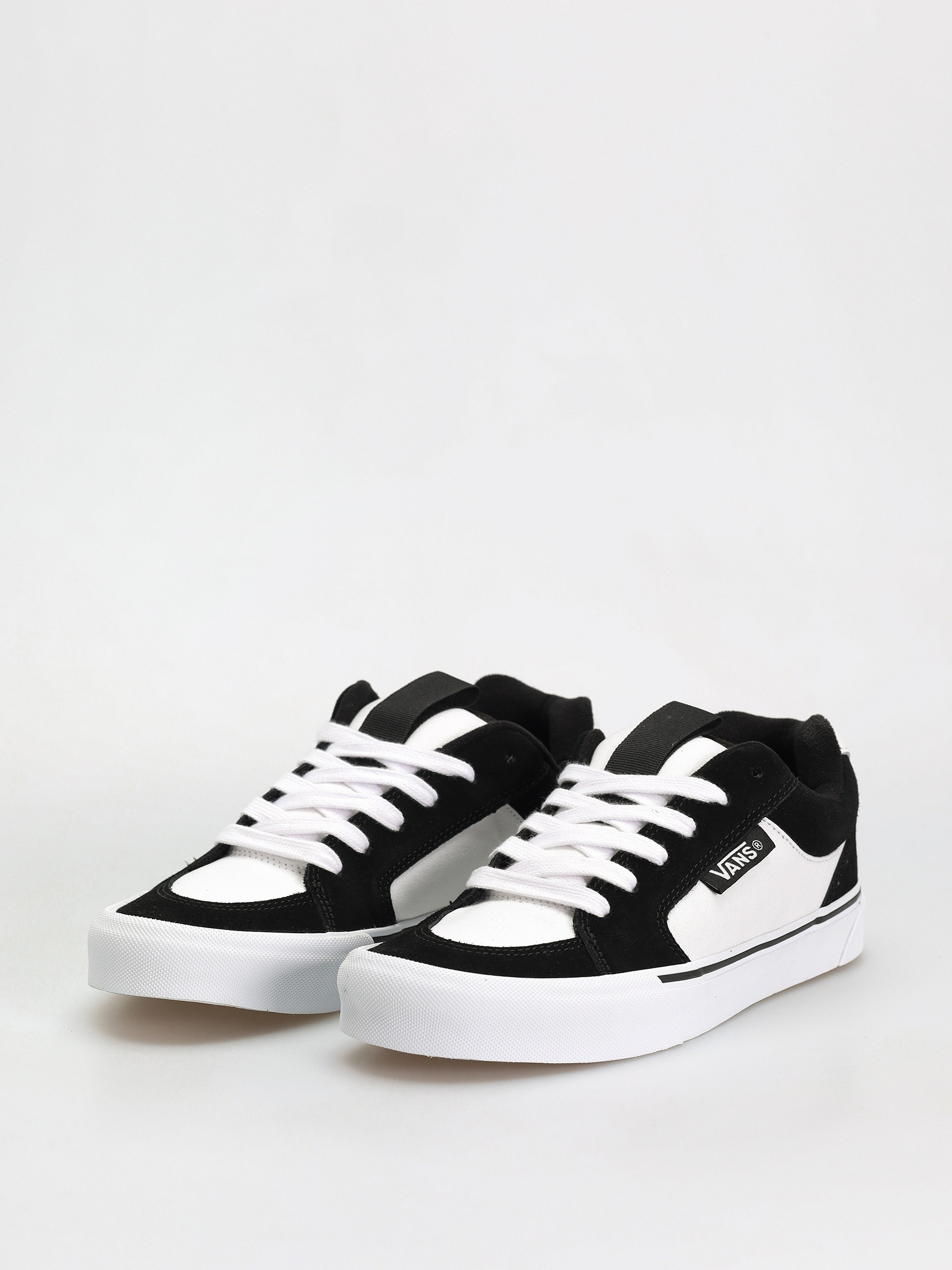 Topánky Vans Chukka Push (2-tone black/white)