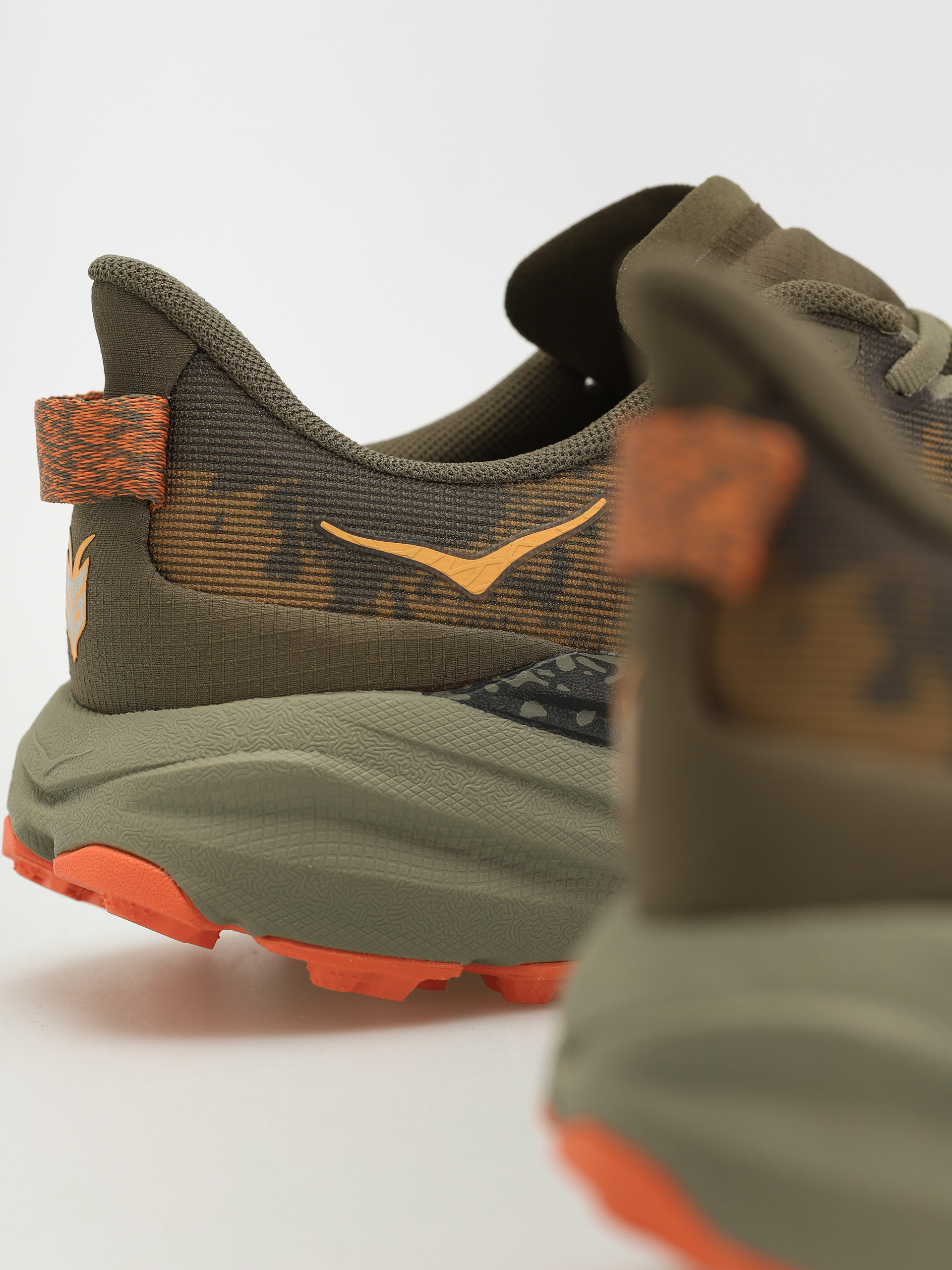 Topánky Hoka Speedgoat 6 (antique olive/squash)