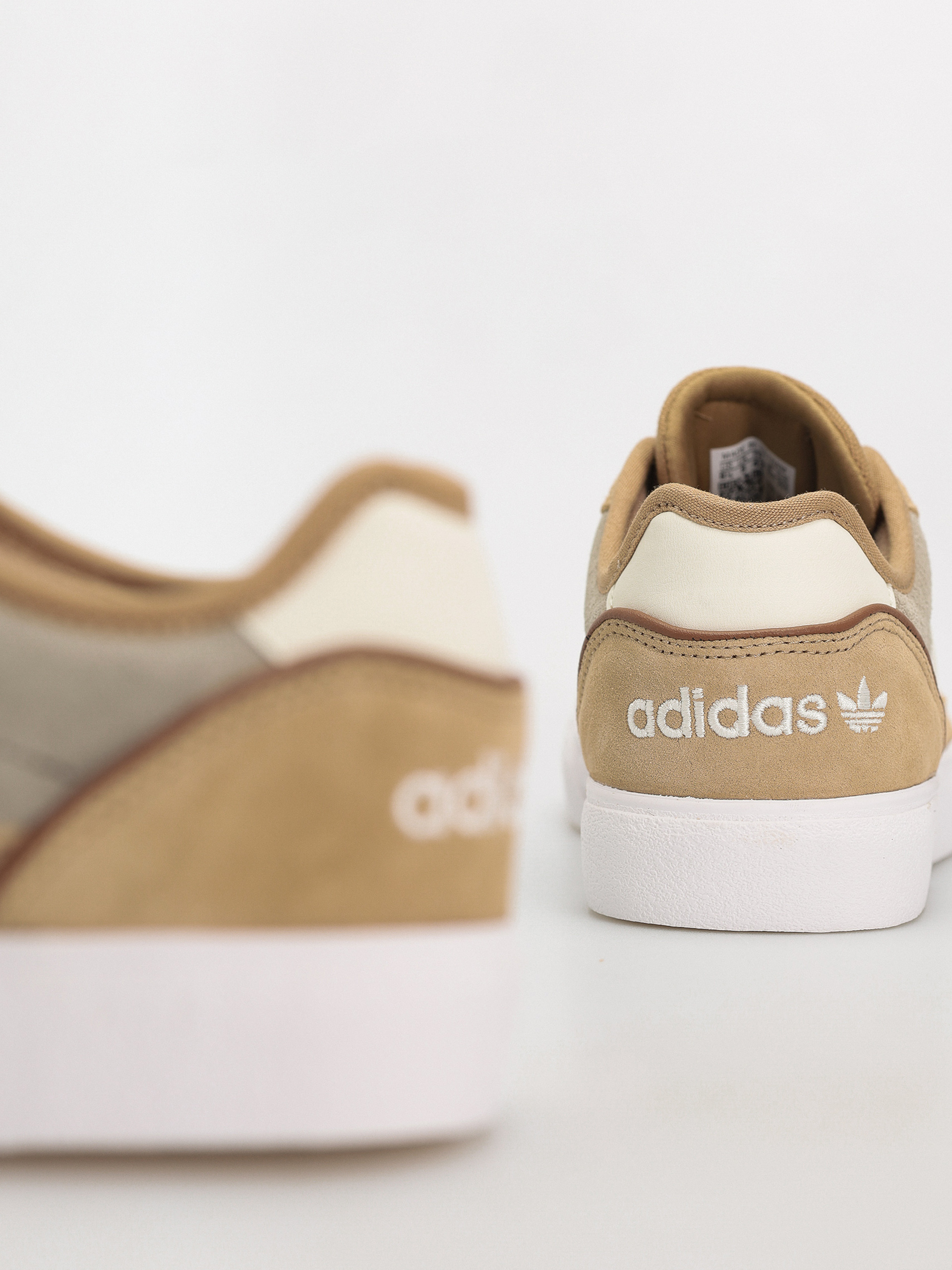 Topánky adidas Court TNS Premiere (cardbo/owhite/silpeb)