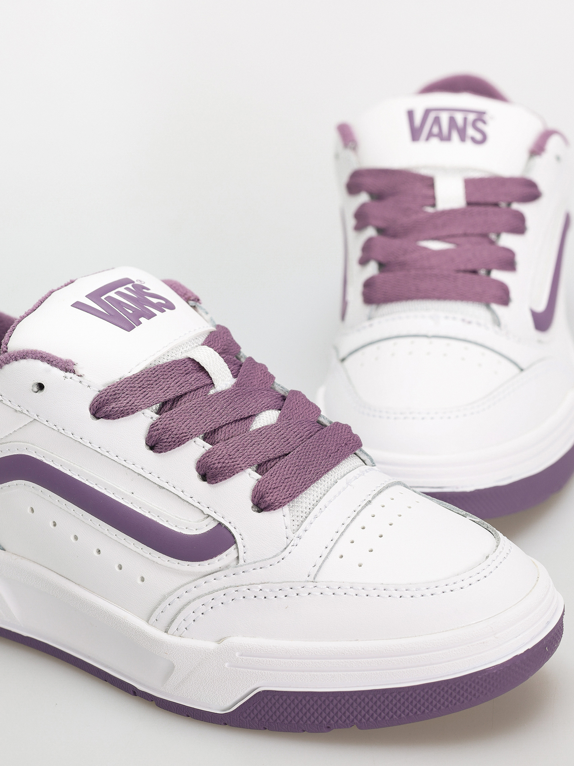 Topánky Vans Hylane (pop purple)